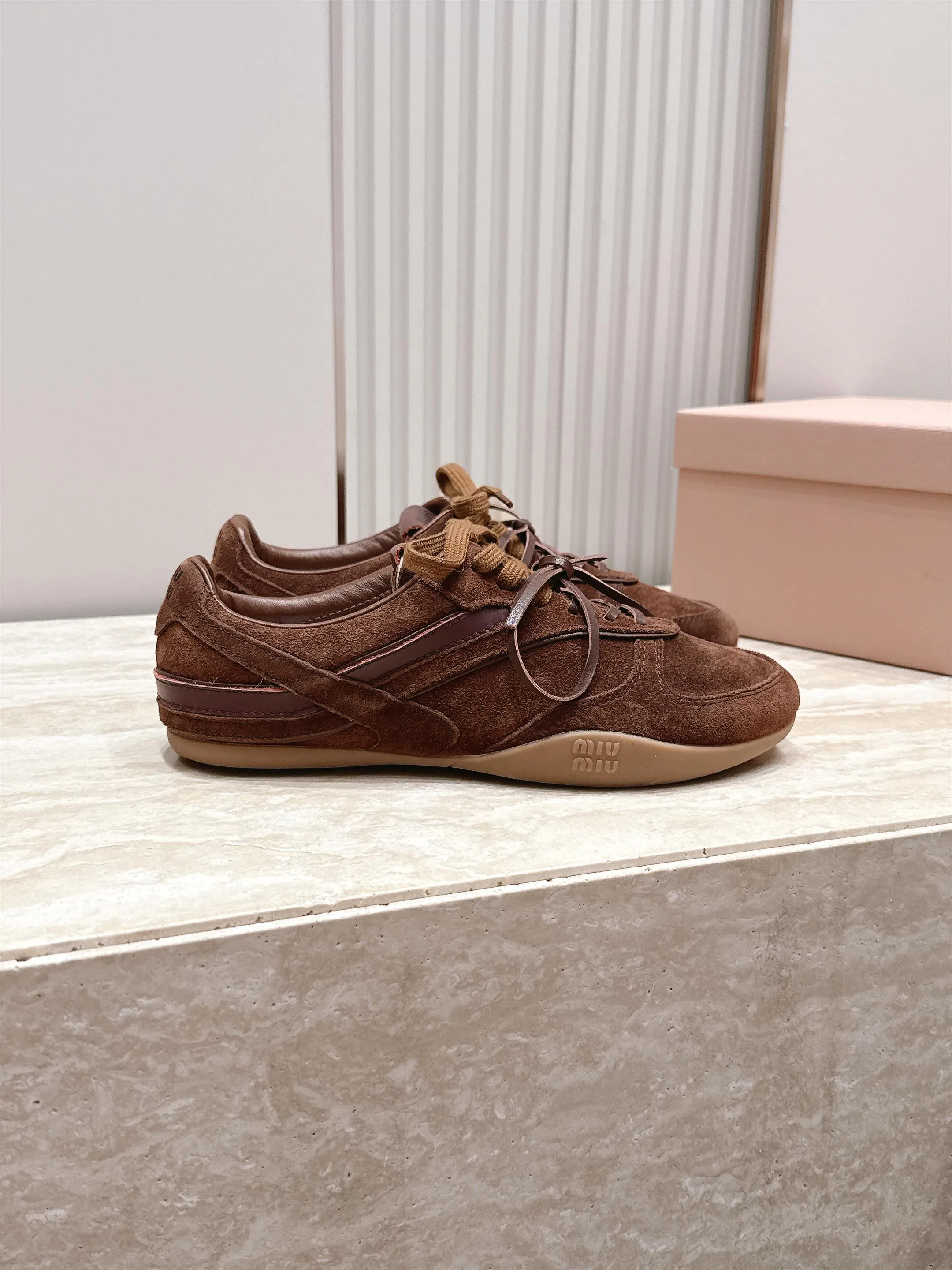 Кроссовки Женские Miu Miu 17963737