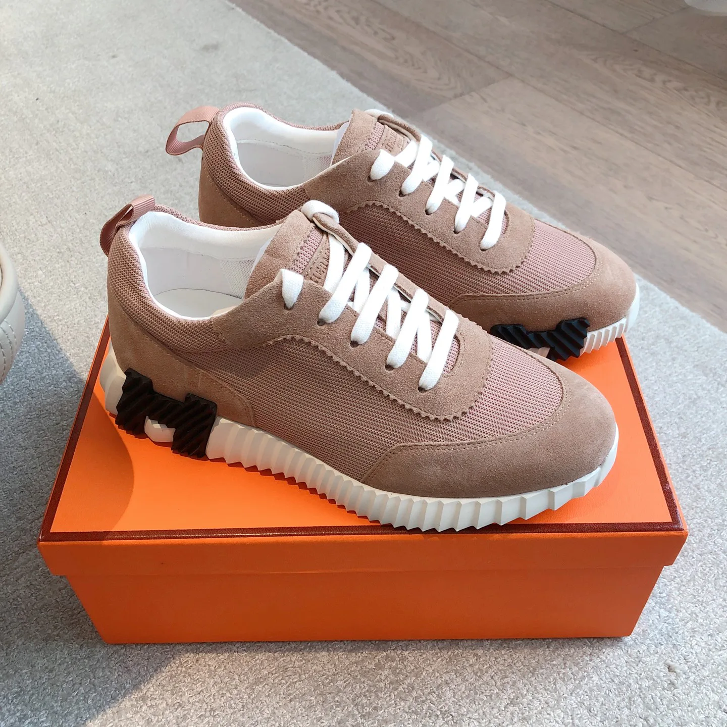 Кроссовки Женские Hermes 1154411