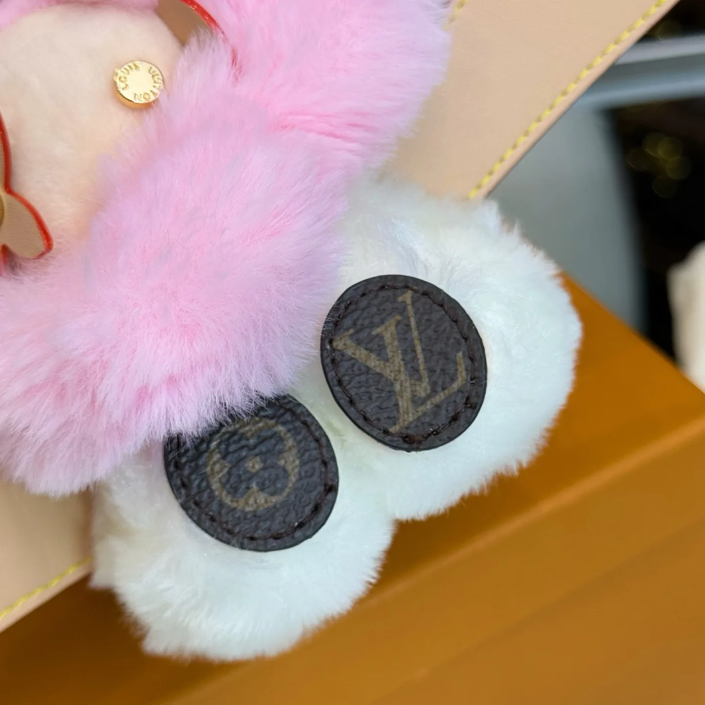 Ключницы Louis Vuitton 17886405