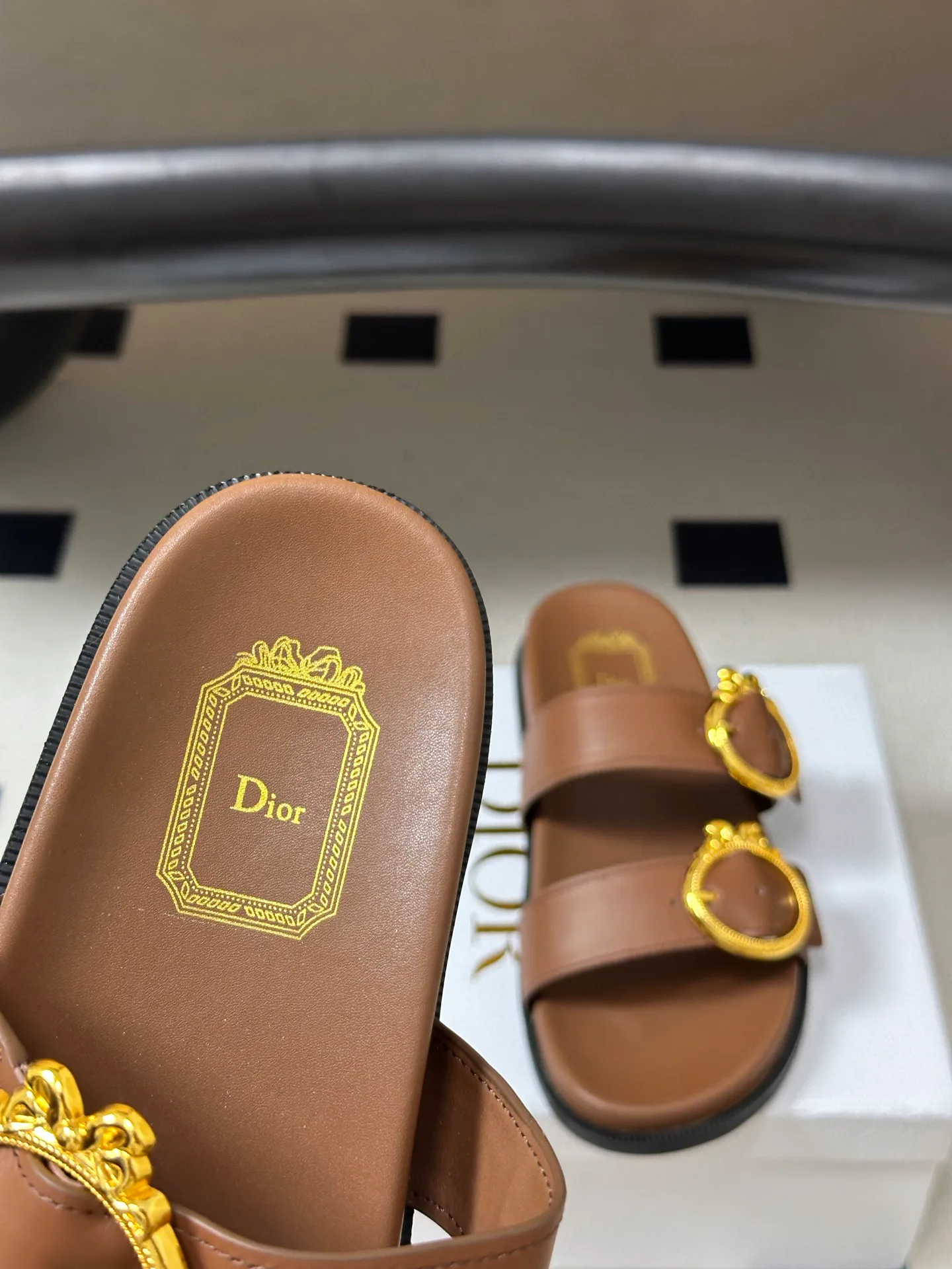 Шлепанцы Женские Christian Dior 18049373