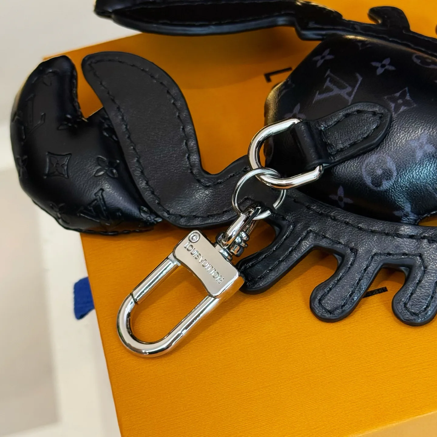 Ключницы Louis Vuitton 17451696