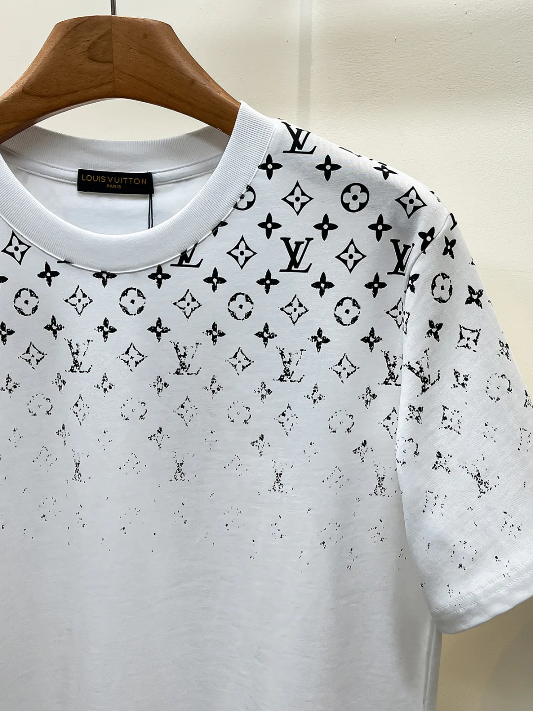 Футболки Женские Louis Vuitton 11415812