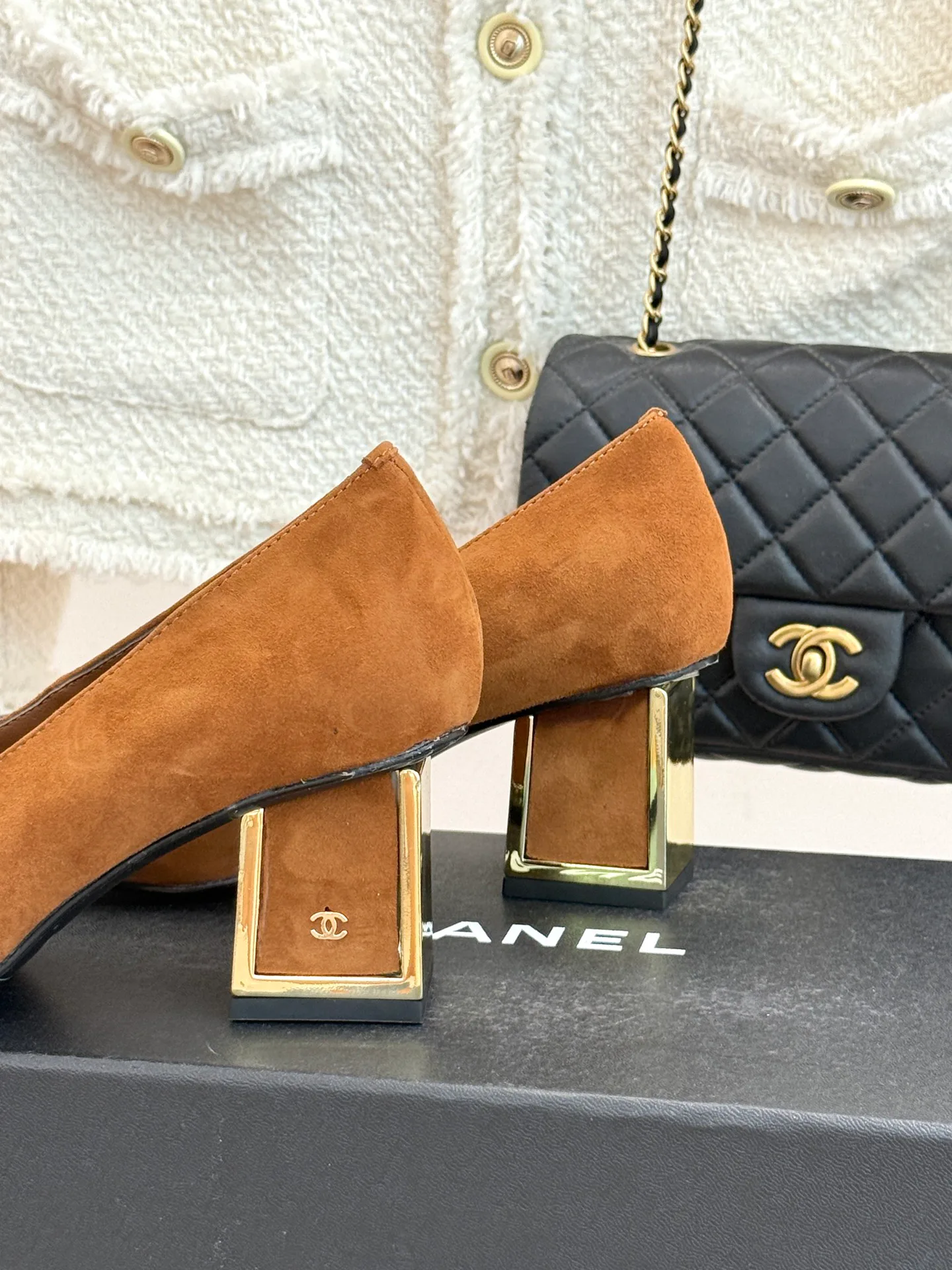 Туфли Женские Chanel 18154796