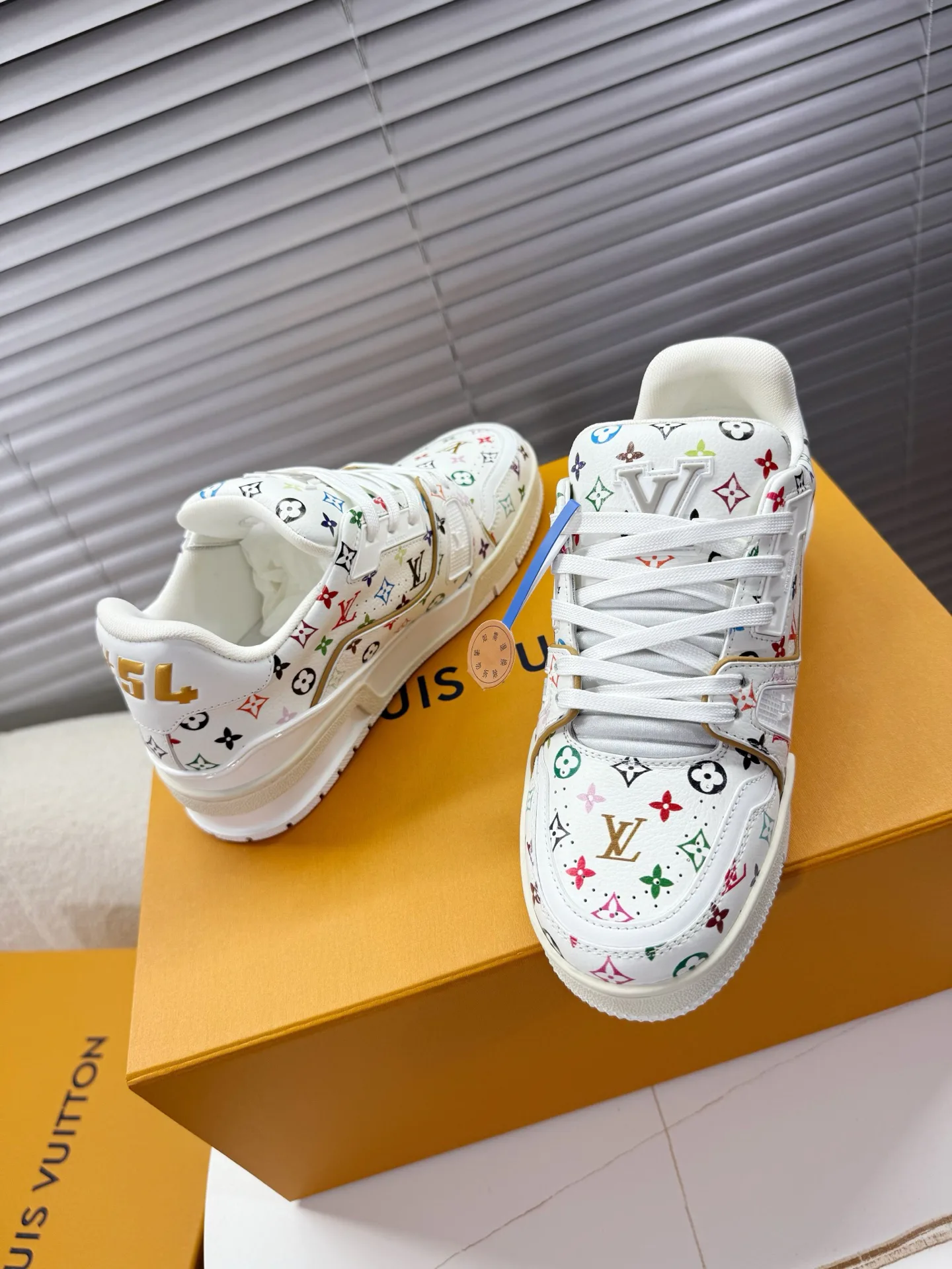 Кроссовки Женские Louis Vuitton 5049252