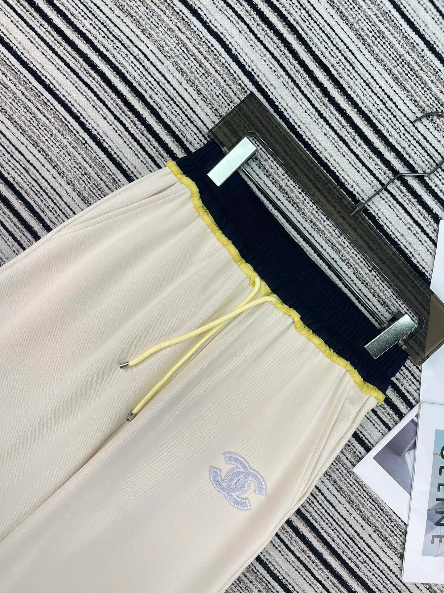 Брюки Женские Chanel 11646480