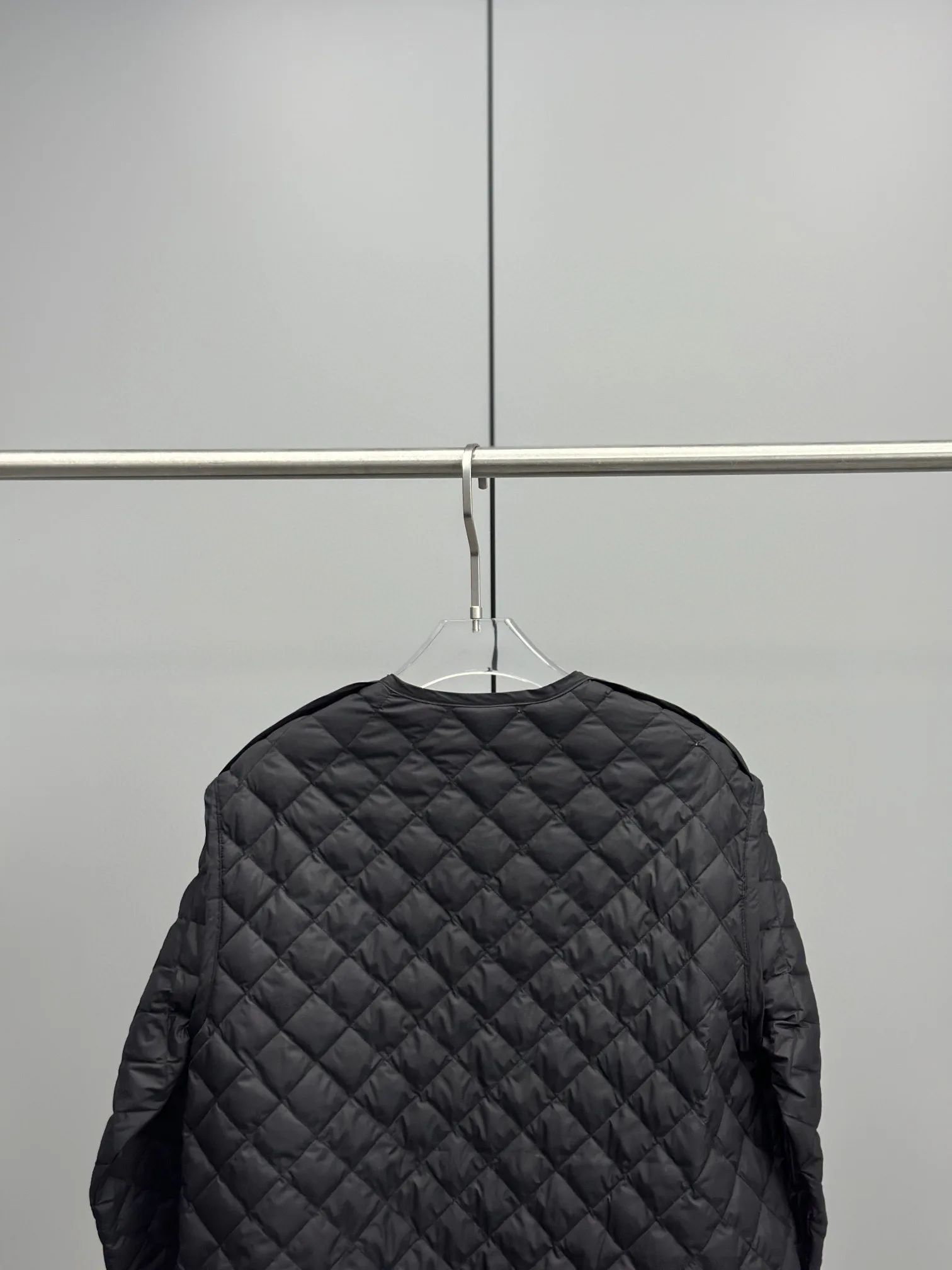 Куртки И Пуховики Женские Moncler 17094179