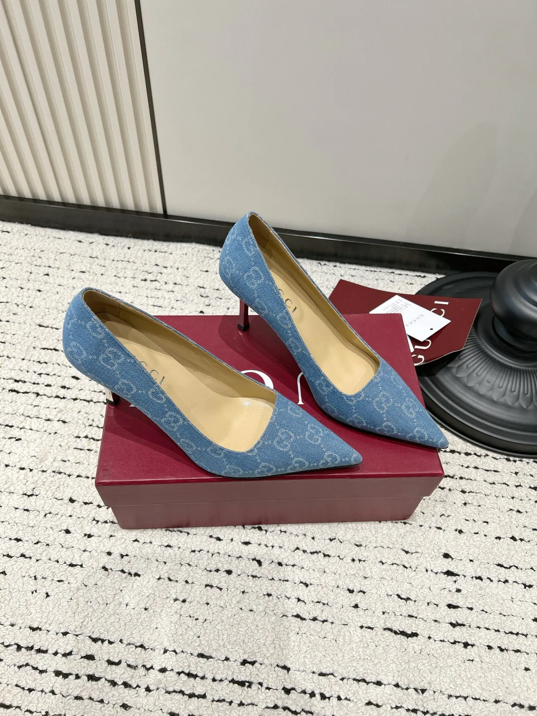Туфли Женские Gucci 17637821