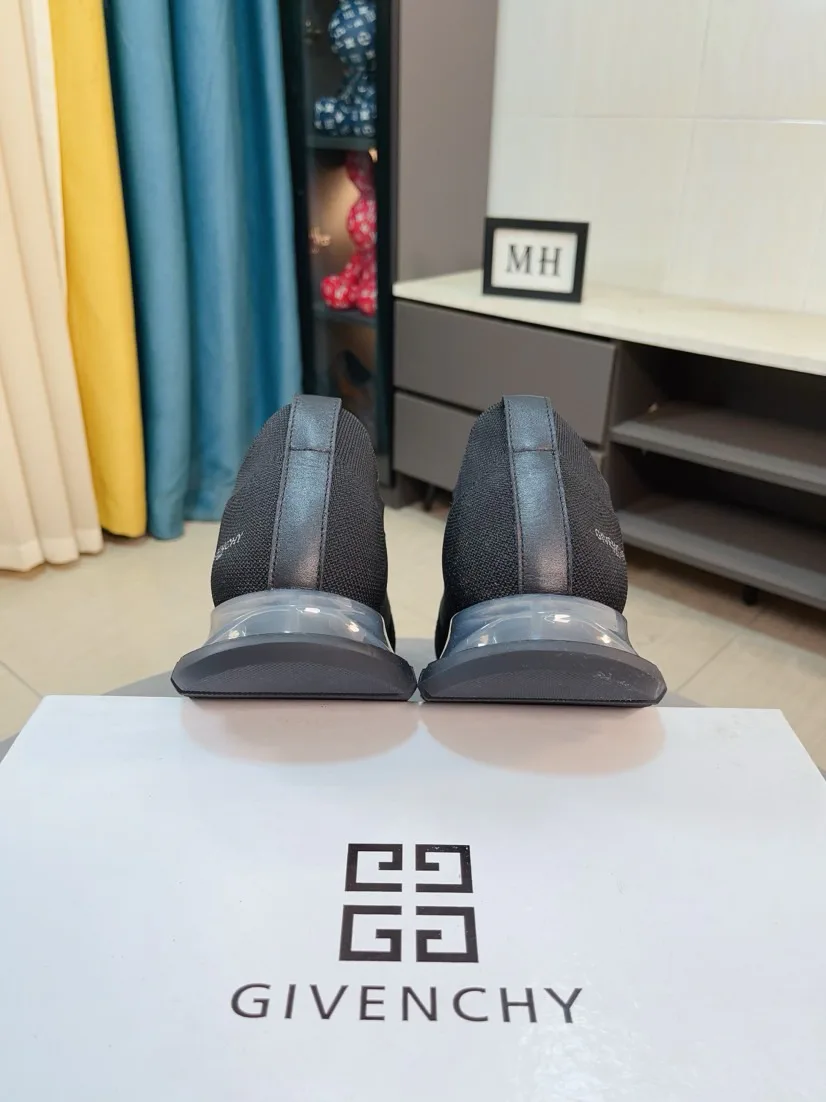 Кроссовки Мужские Givenchy 5534108