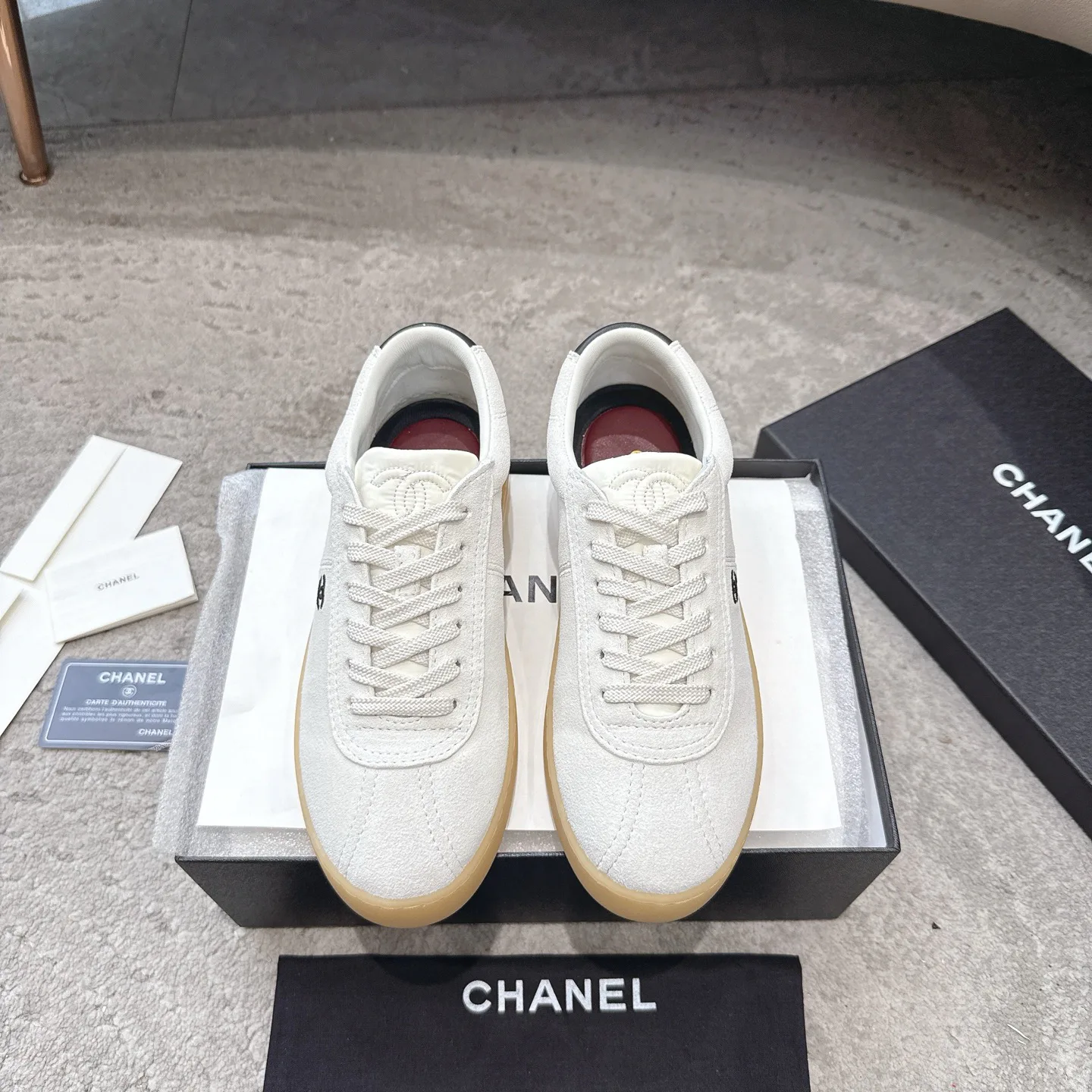 Кроссовки Женские Chanel 13332626