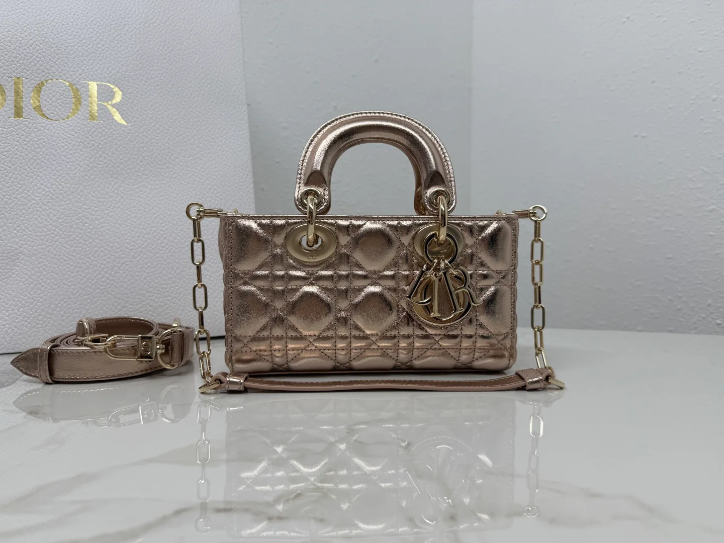 Классические Сумки Женские Christian Dior 18116363