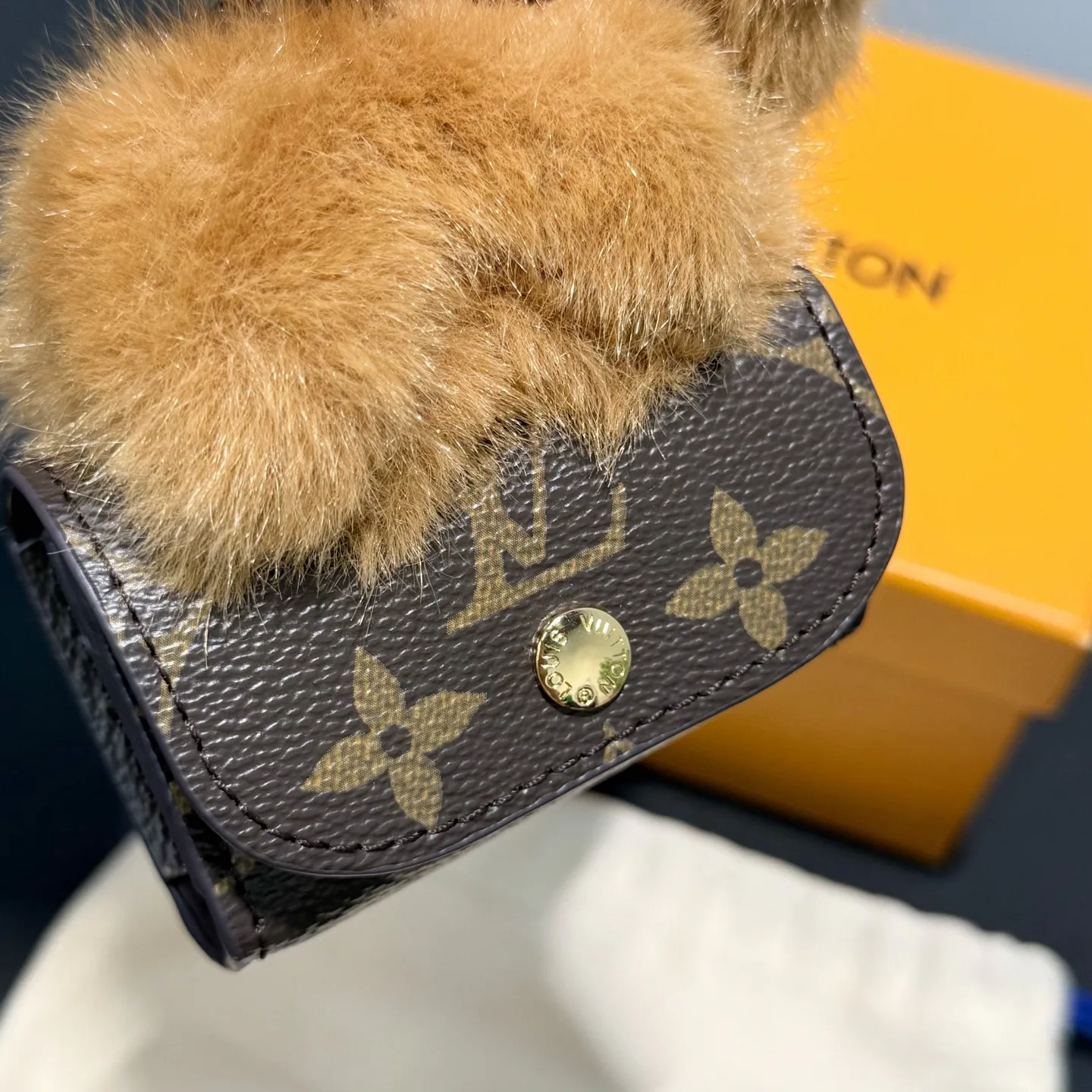Ключницы Louis Vuitton 17886412