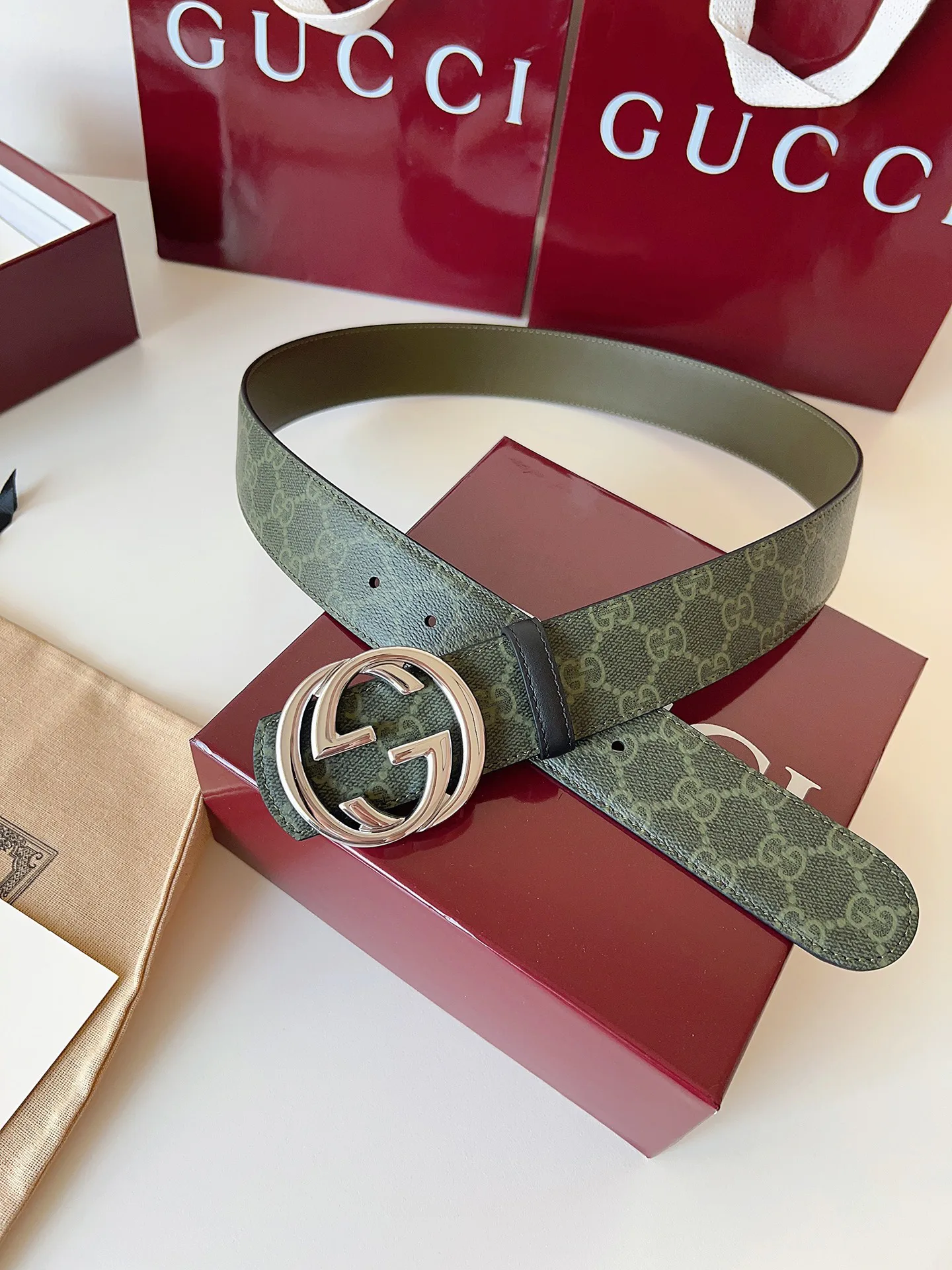 Ремни Gucci 13915263
