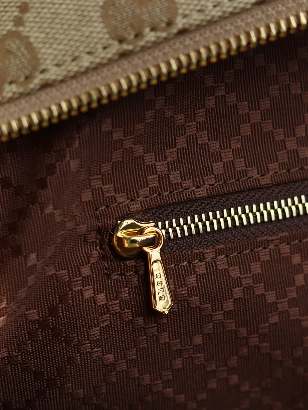 Классические Сумки Женские Gucci 17851301
