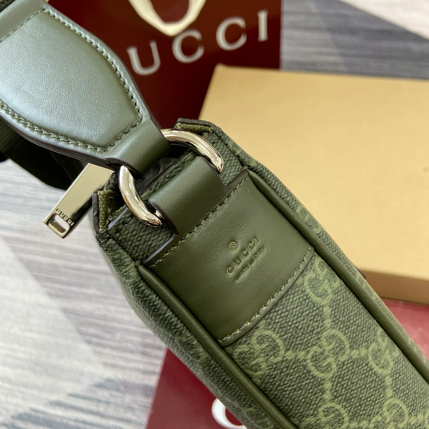 Поясные Сумки Женские Gucci 546482