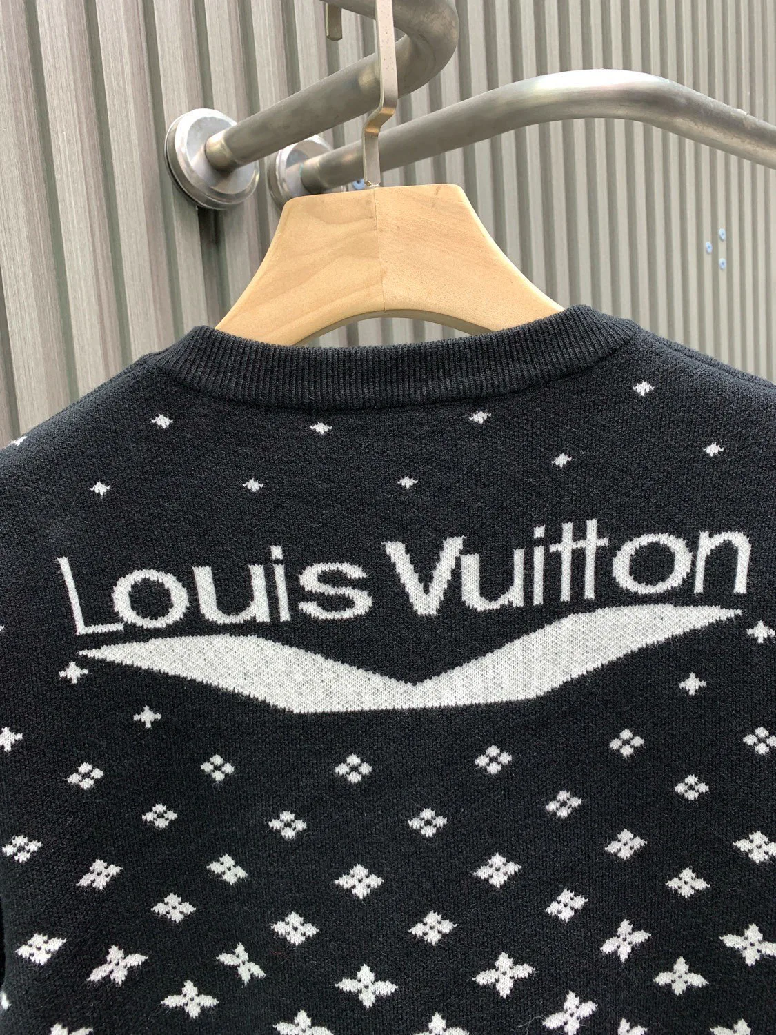 Джемперы И Свитеры Женские Louis Vuitton 17952859
