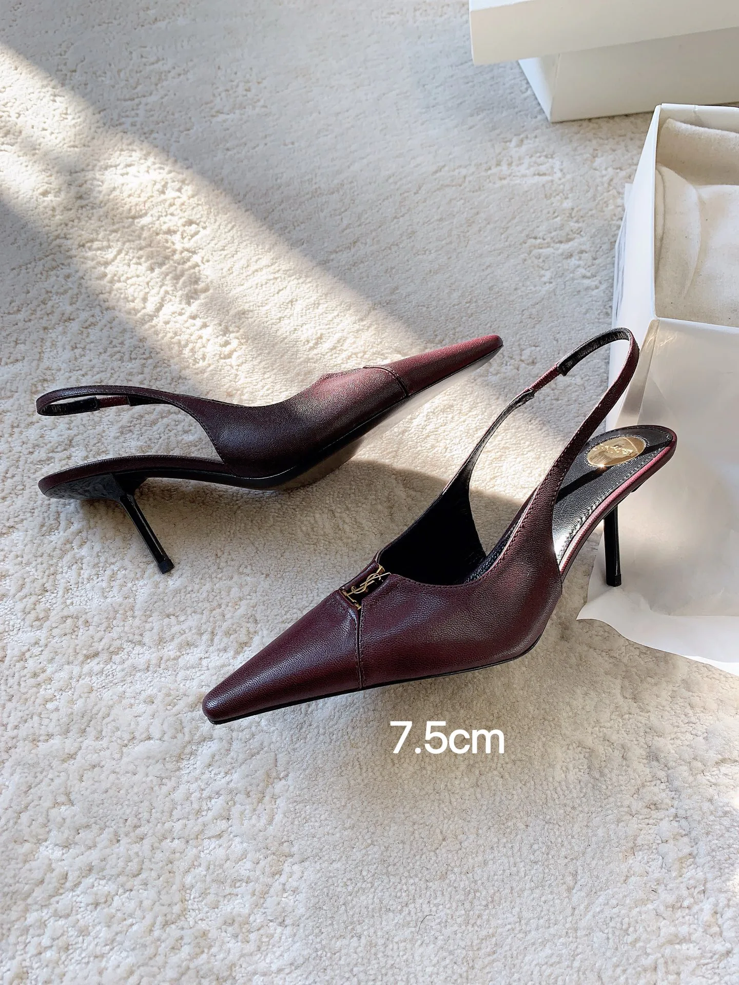 Босоножки Женские Saint Laurent 11923841