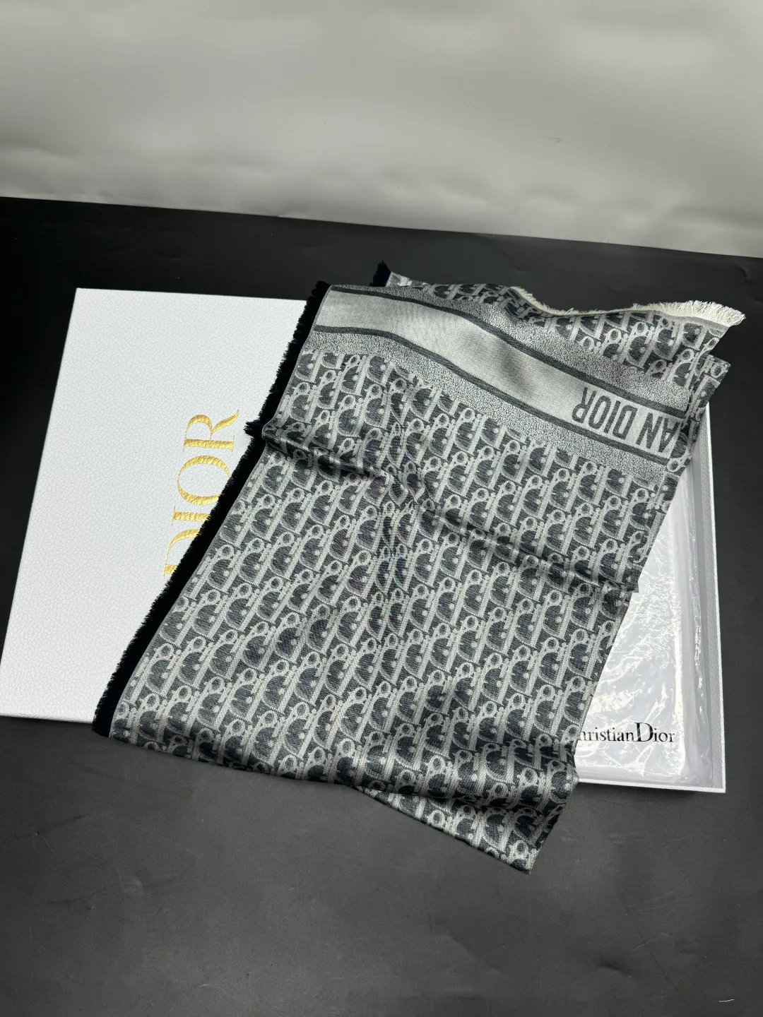 Шарфы Christian Dior 2639159