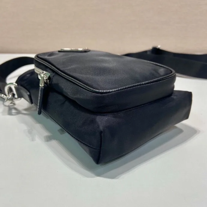 Сумки На Ремне Женские Prada 13410394