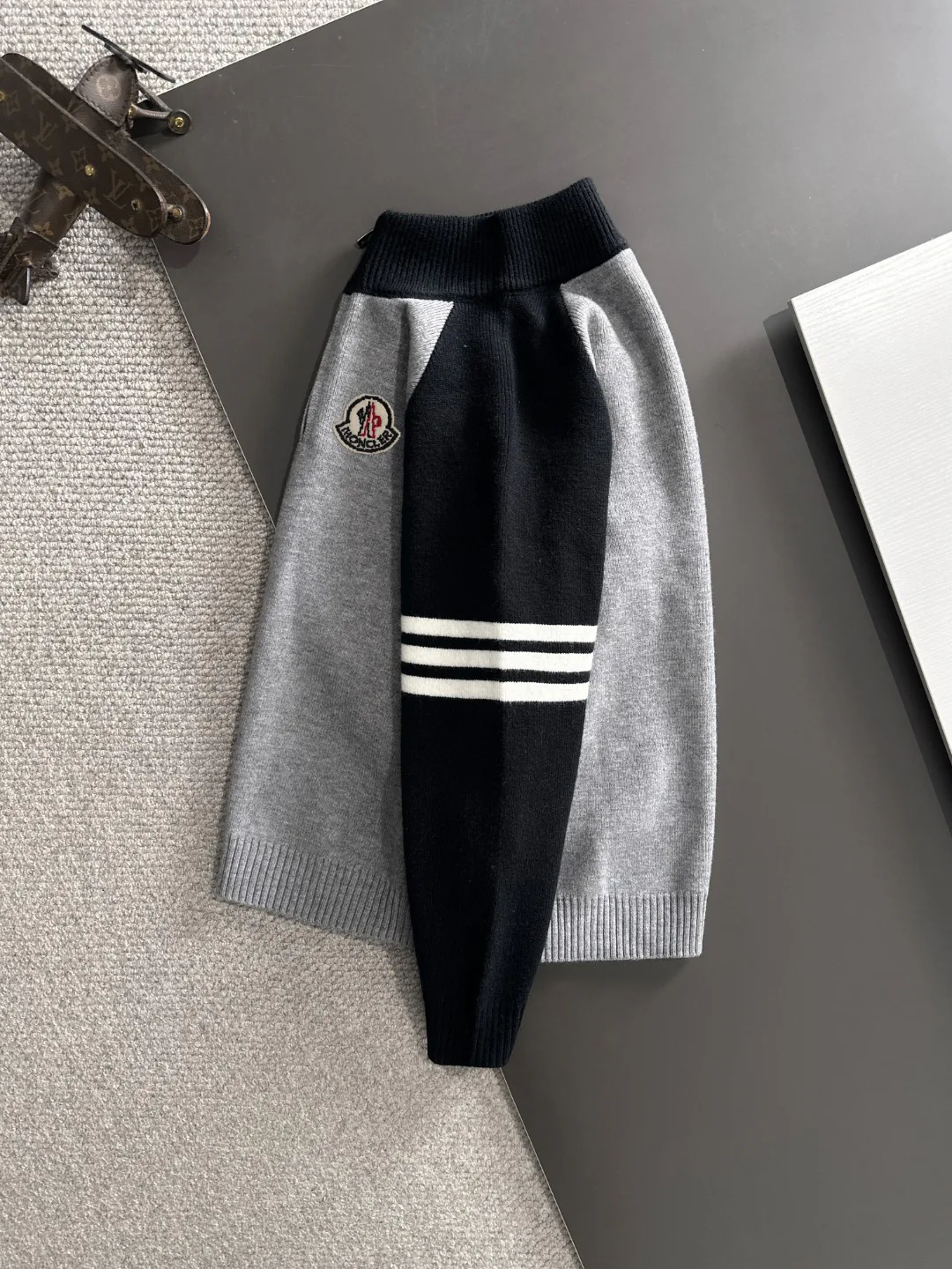 Джемперы И Свитеры Мужские Moncler 1860006