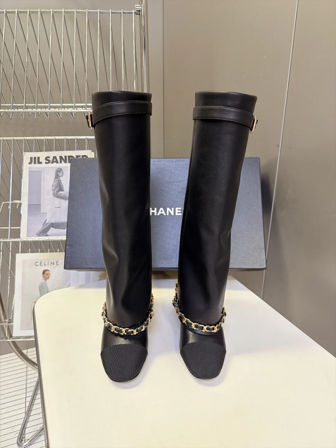 Сапоги Женские Chanel 18260160