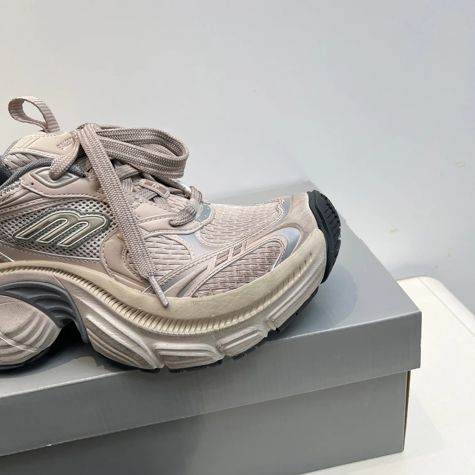 Кроссовки Женские Balenciaga 165260