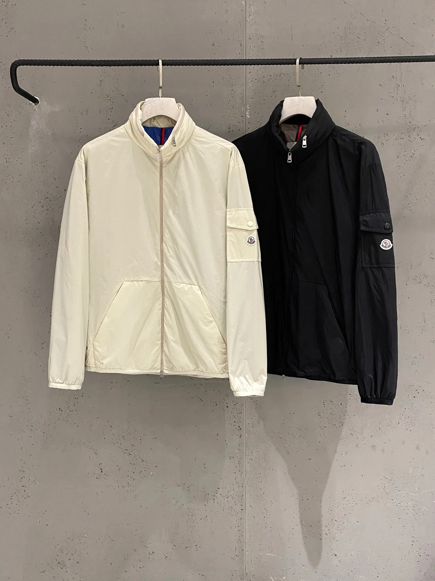Куртки И Пуховики Мужские Moncler 17333662