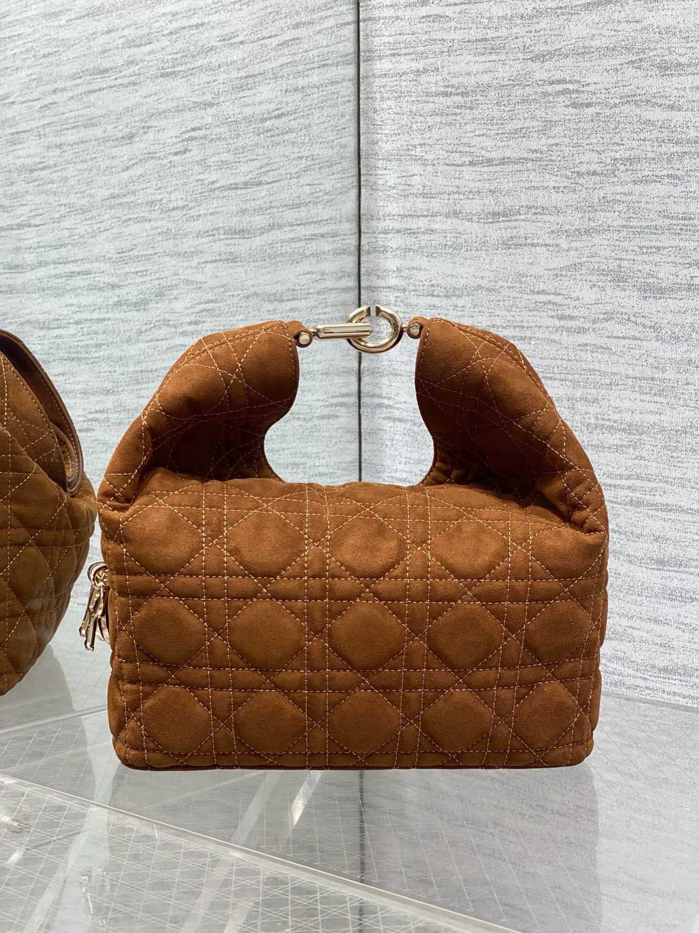 Классические Сумки Женские Christian Dior 18242091