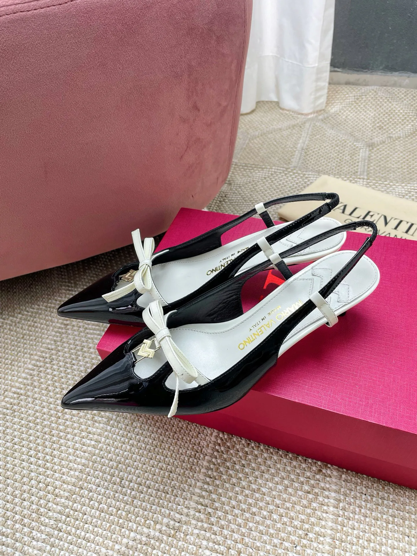 Босоножки Женские Valentino 11479979