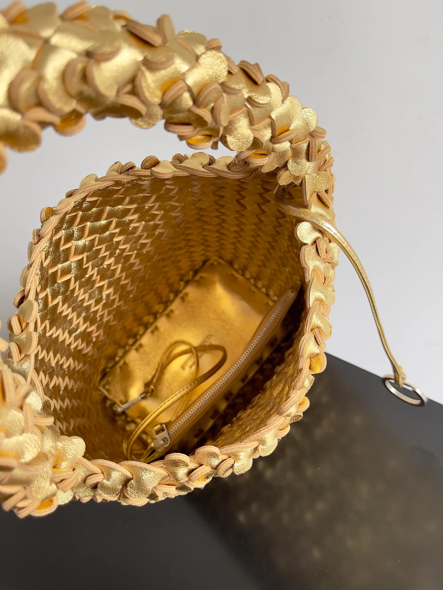 Классические Сумки Женские Bvlgari 21307