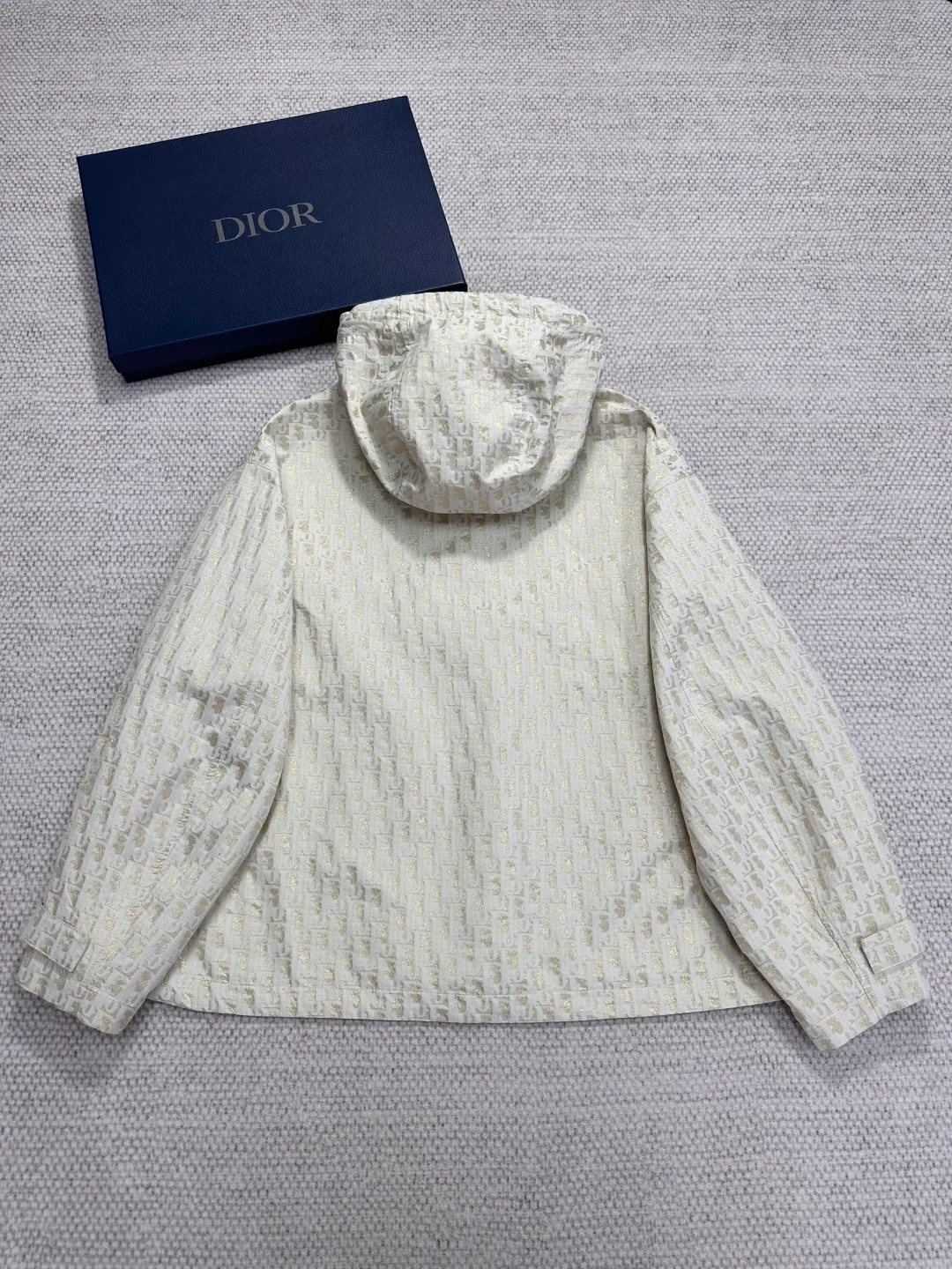 Куртки Женские Christian Dior Куртки Женские Christian Dior