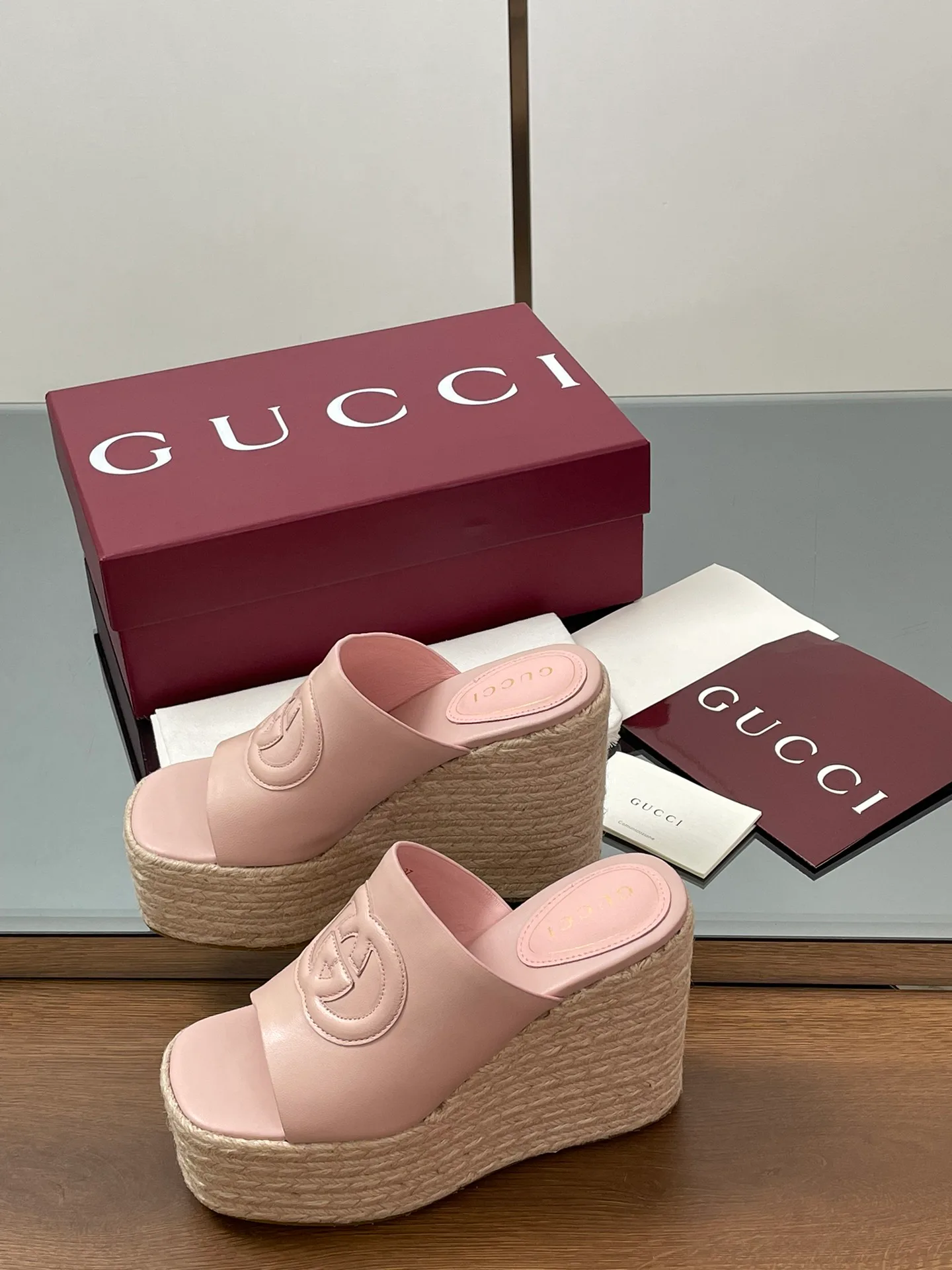 Босоножки Женские Gucci 11616322