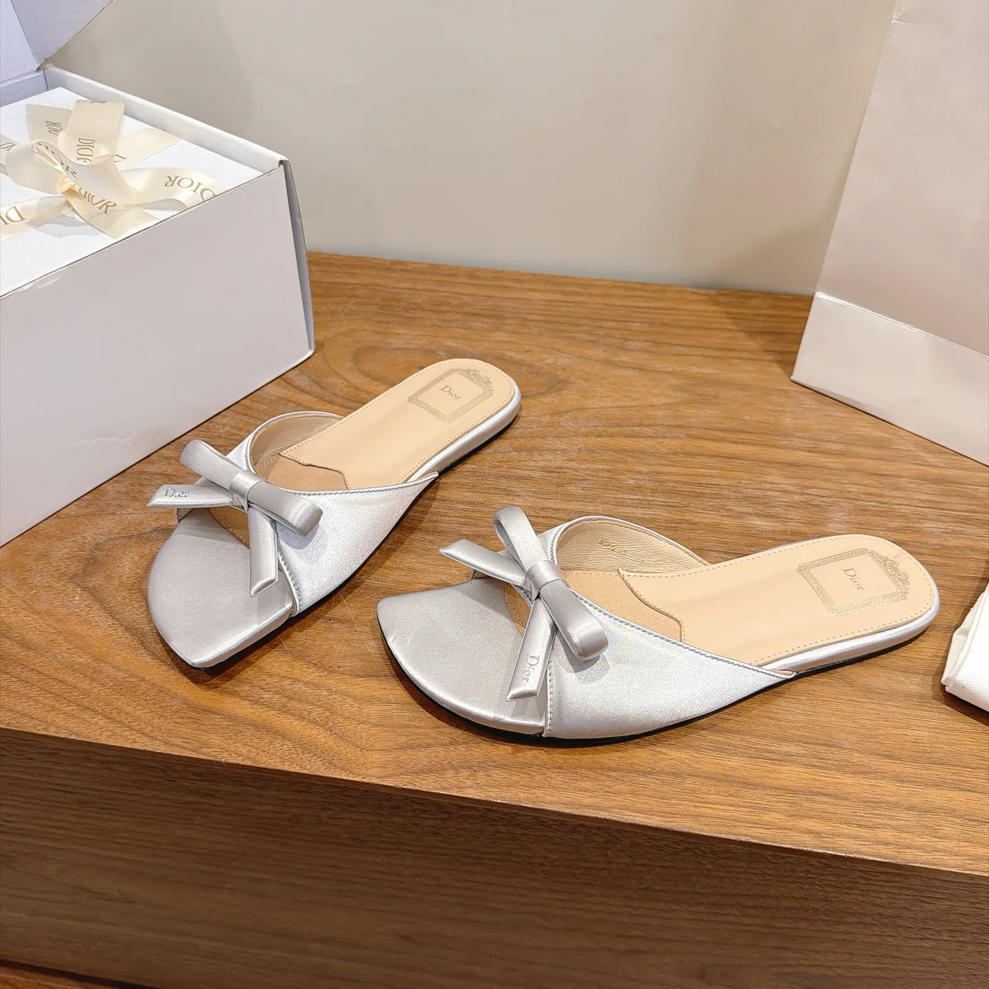 Босоножки Женские Christian Dior 18738689