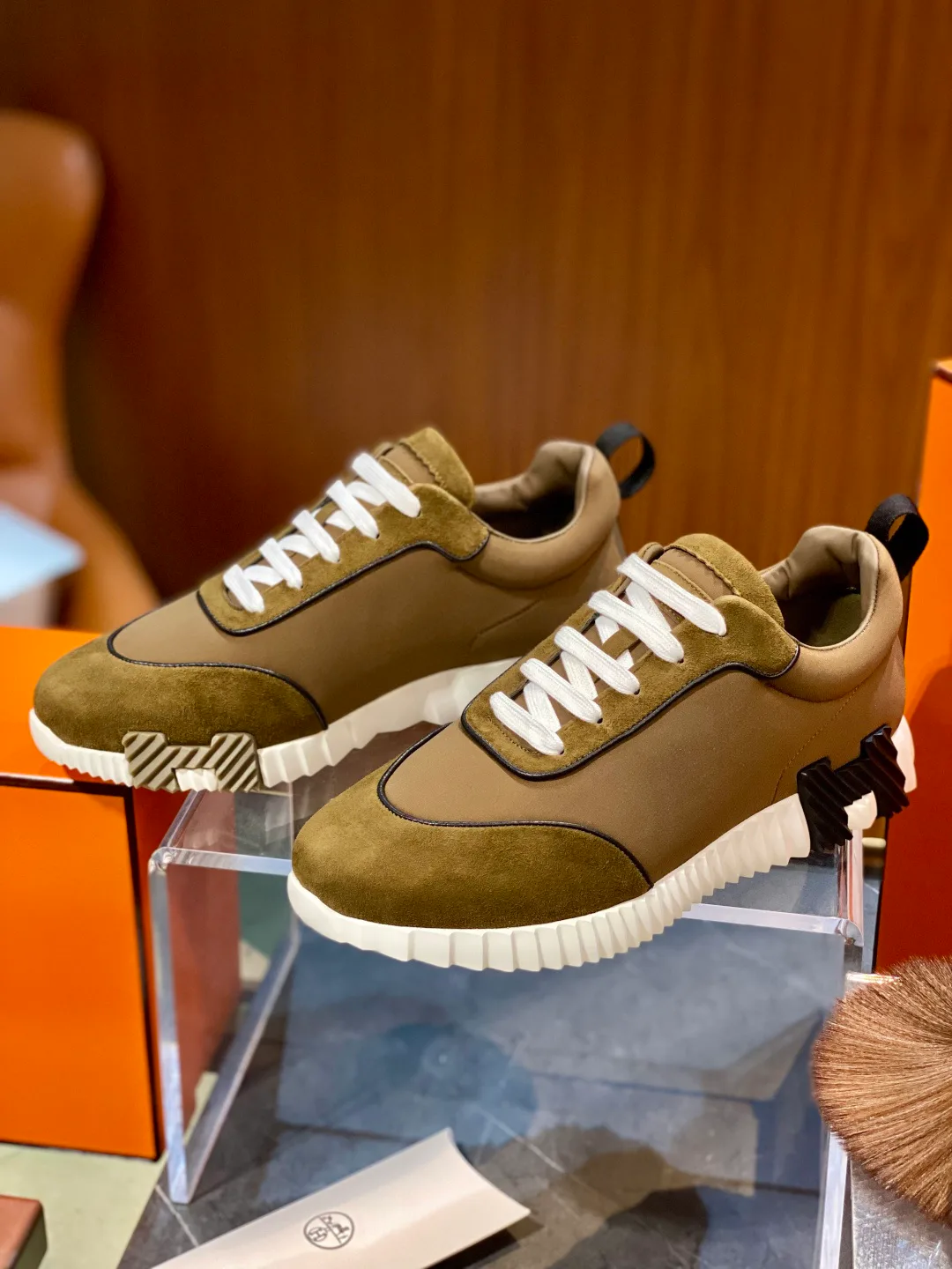 Кроссовки Женские Hermes 14118325