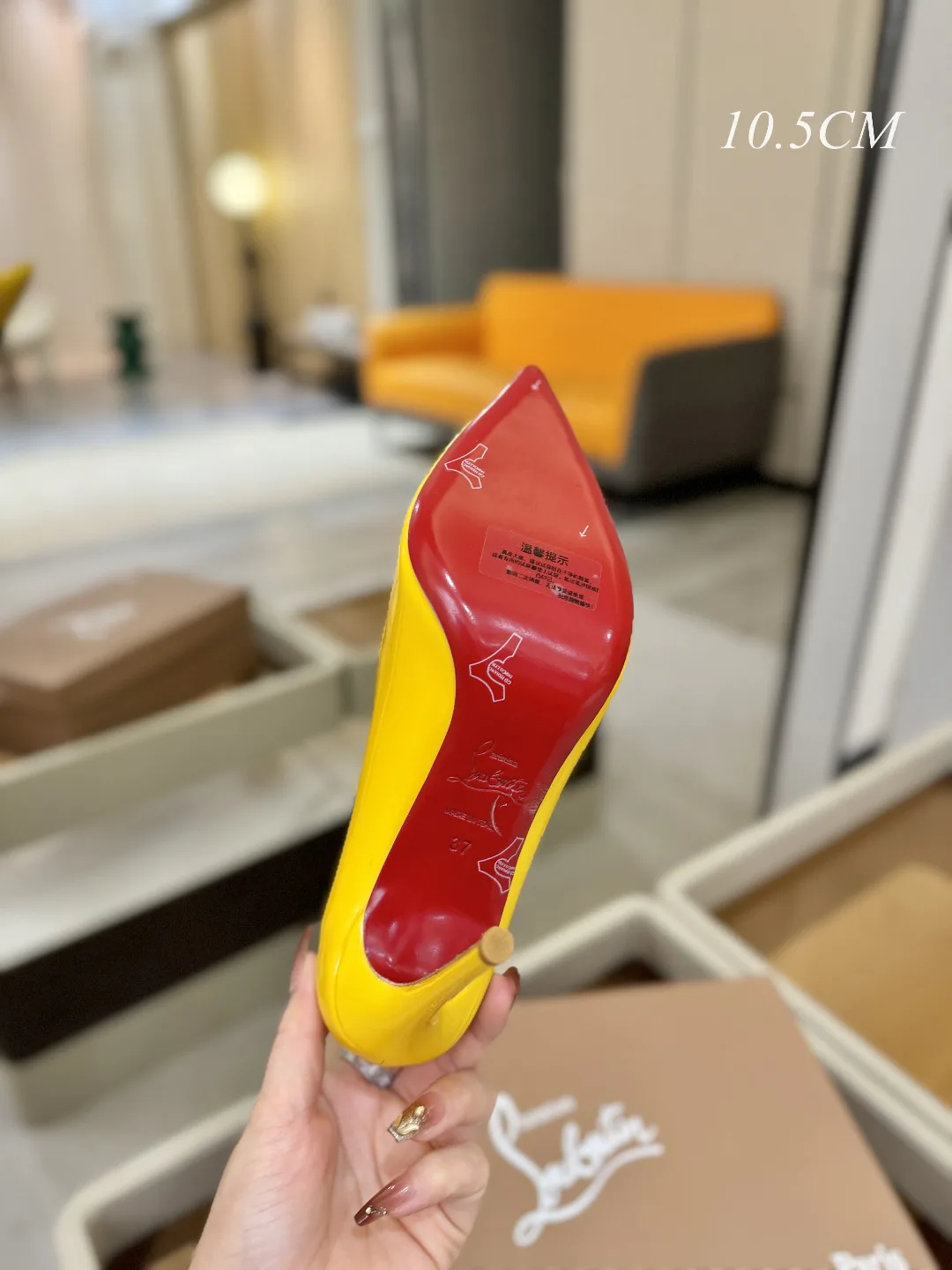 Туфли Женские Christian Louboutin 11079845