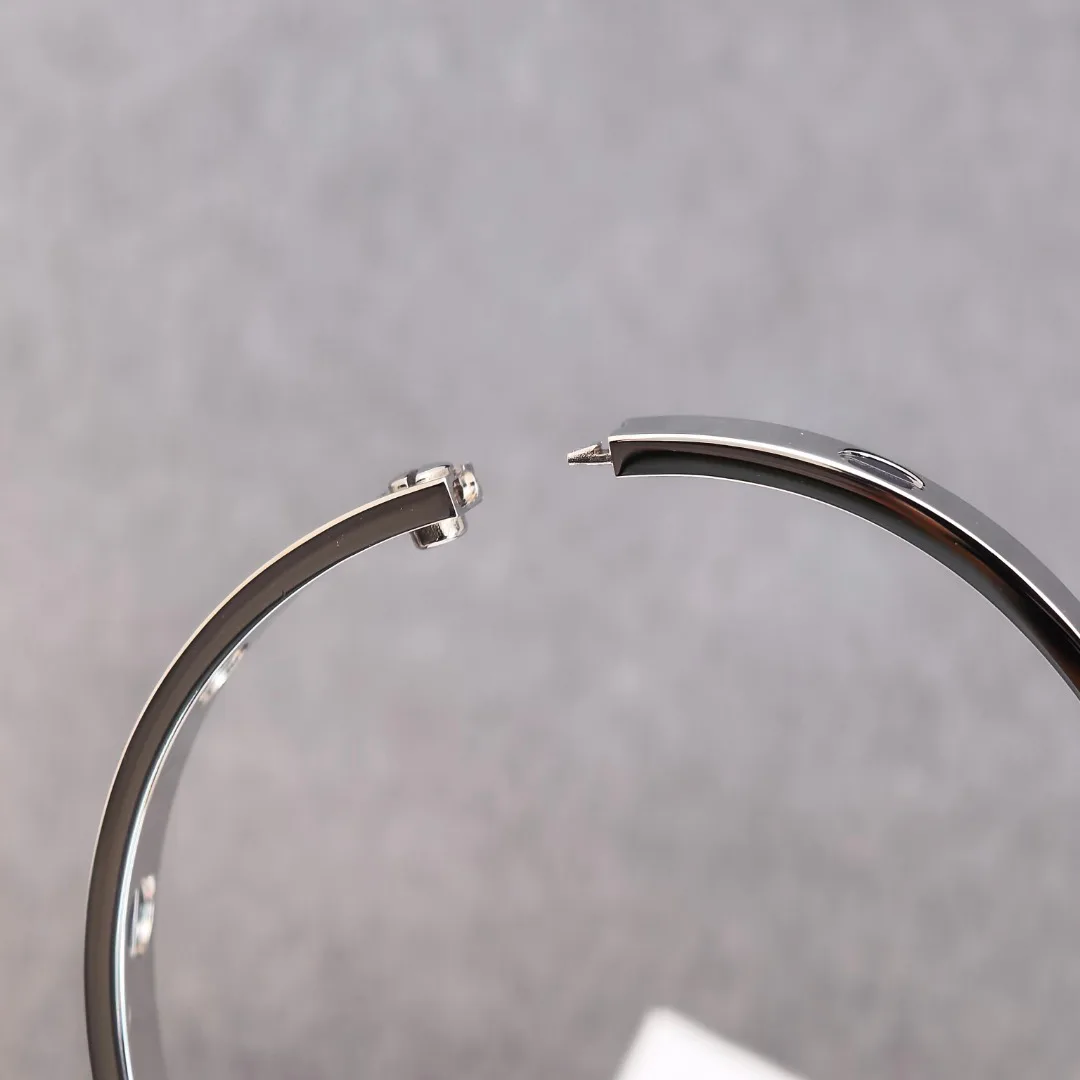 Бижутерия Cartier 18176900