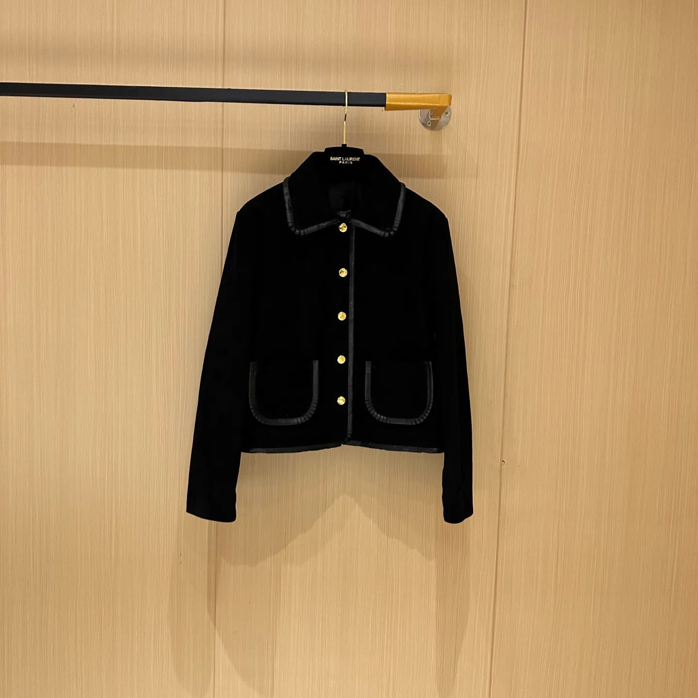 Кожаные Куртки И Дублёнки Женские Celine 12285003