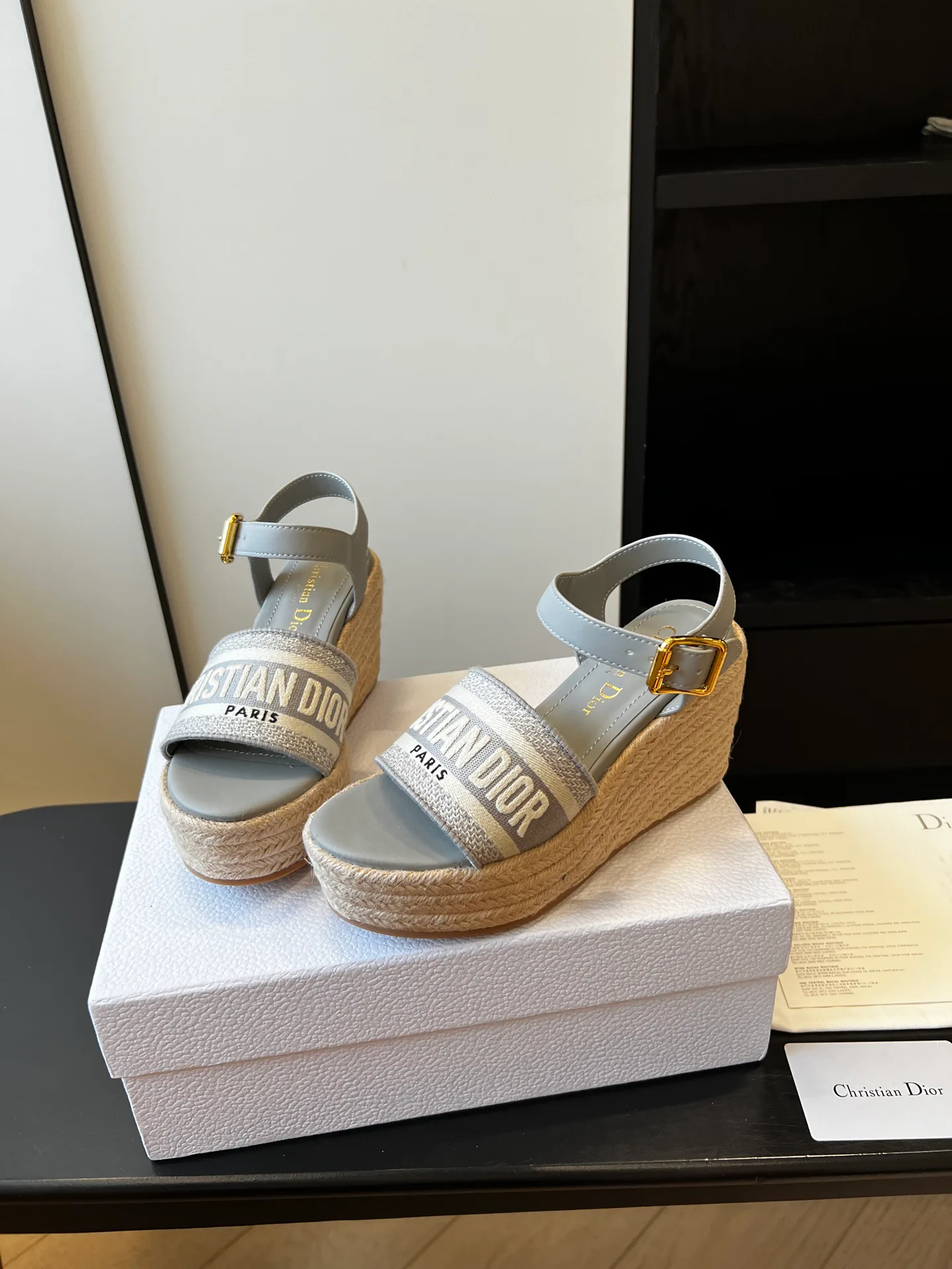Сандалии Женские Christian Dior 11884710