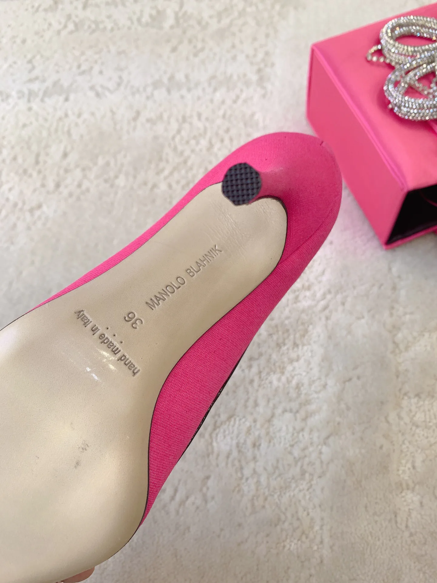Туфли Женские Manolo Blahnik 18698273