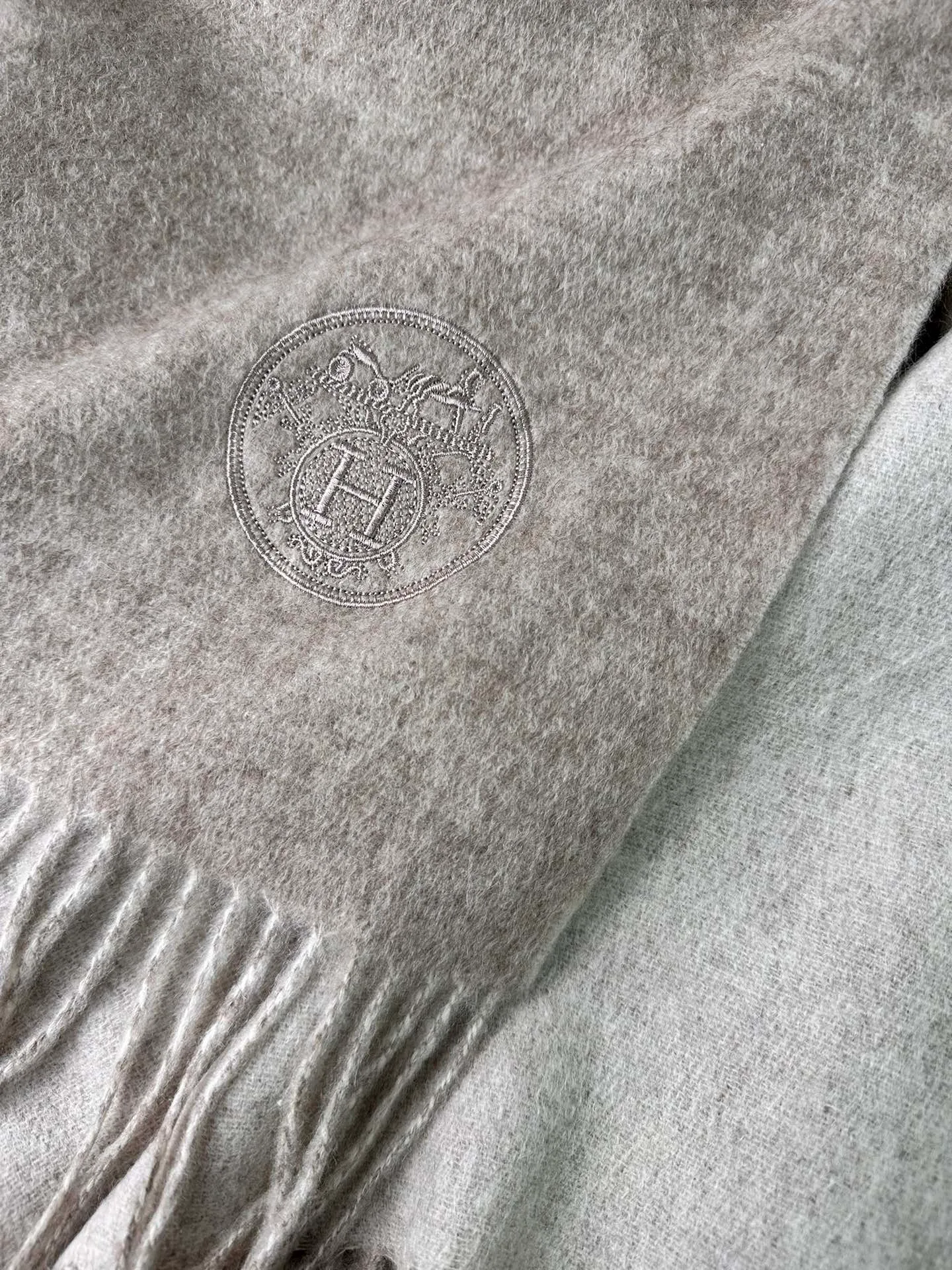 Шарфы Hermes 18105098
