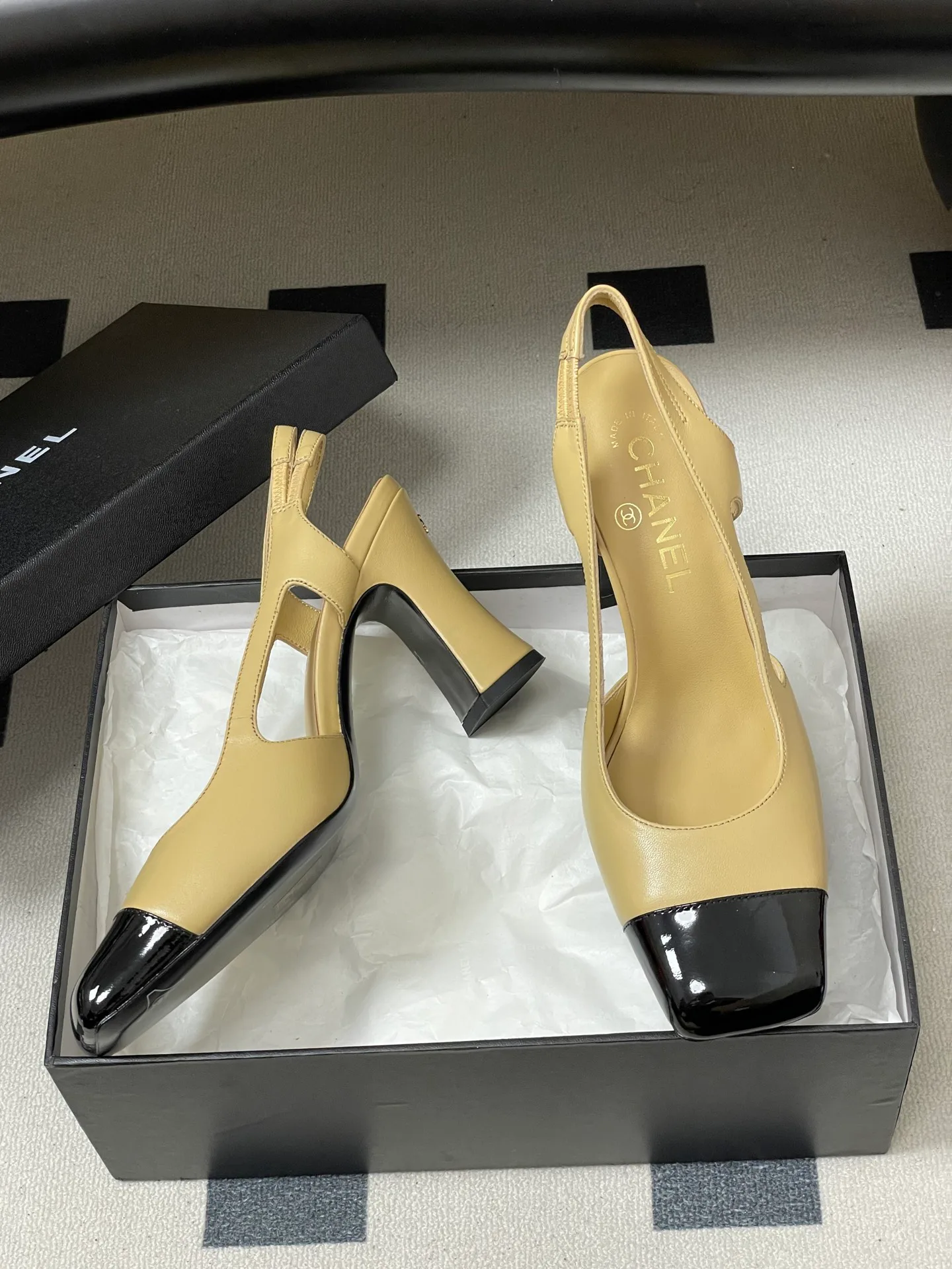 Босоножки Женские Chanel 13382912