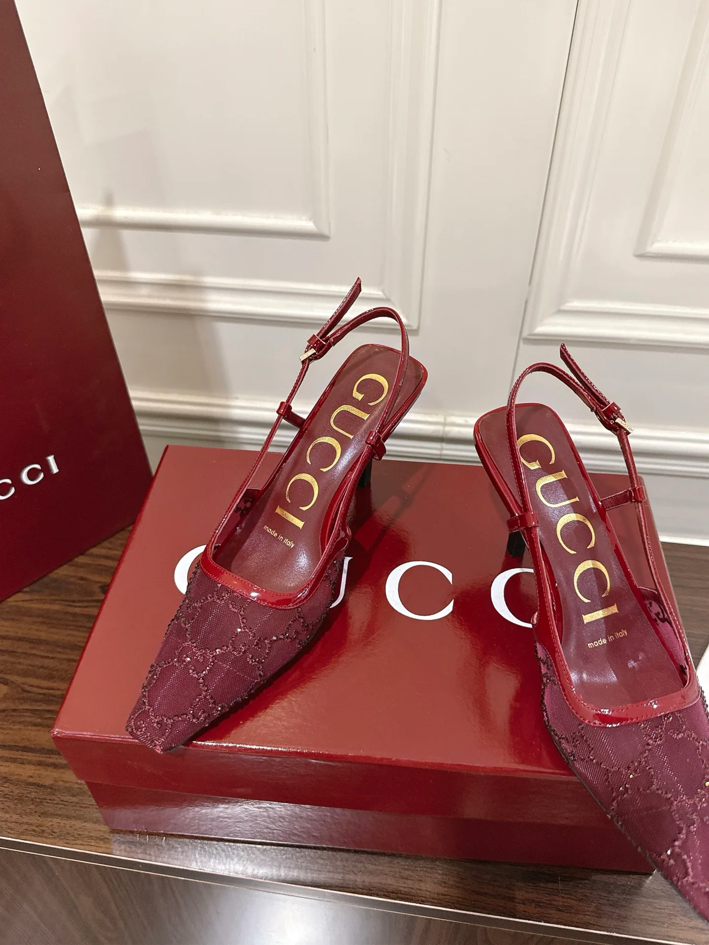 Босоножки Женские Gucci 13071901
