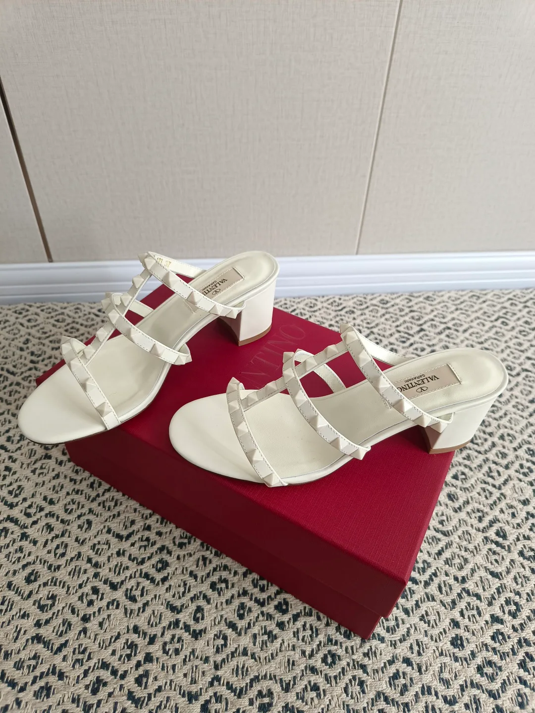 Босоножки Женские Valentino 1523745