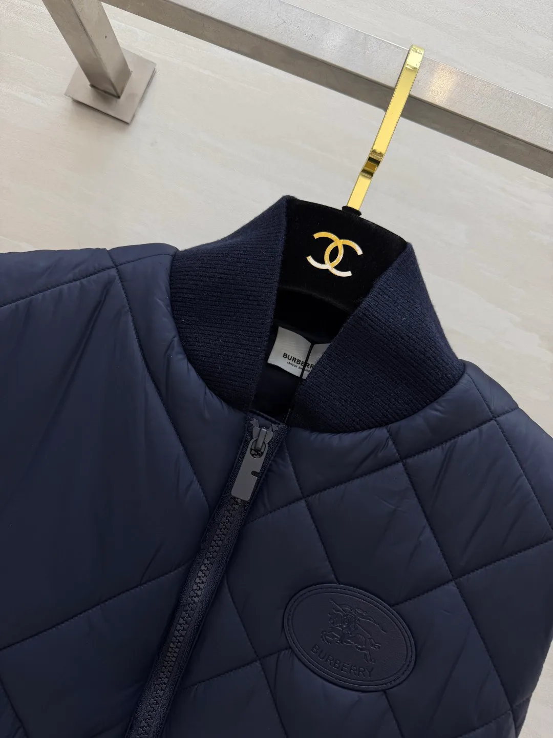 Жилеты Женские Burberry 18276679