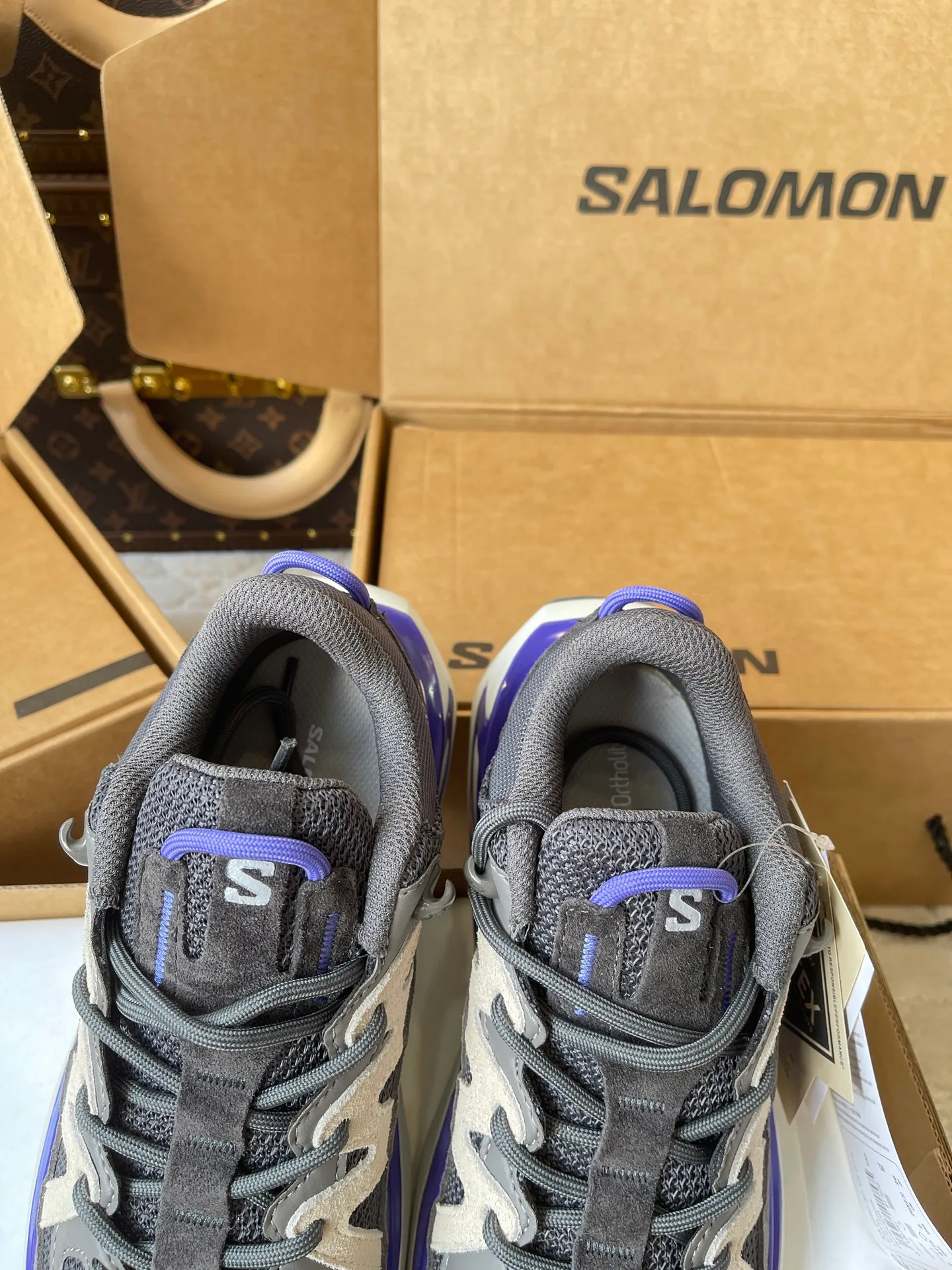 Кроссовки Женские Salomon 18039053
