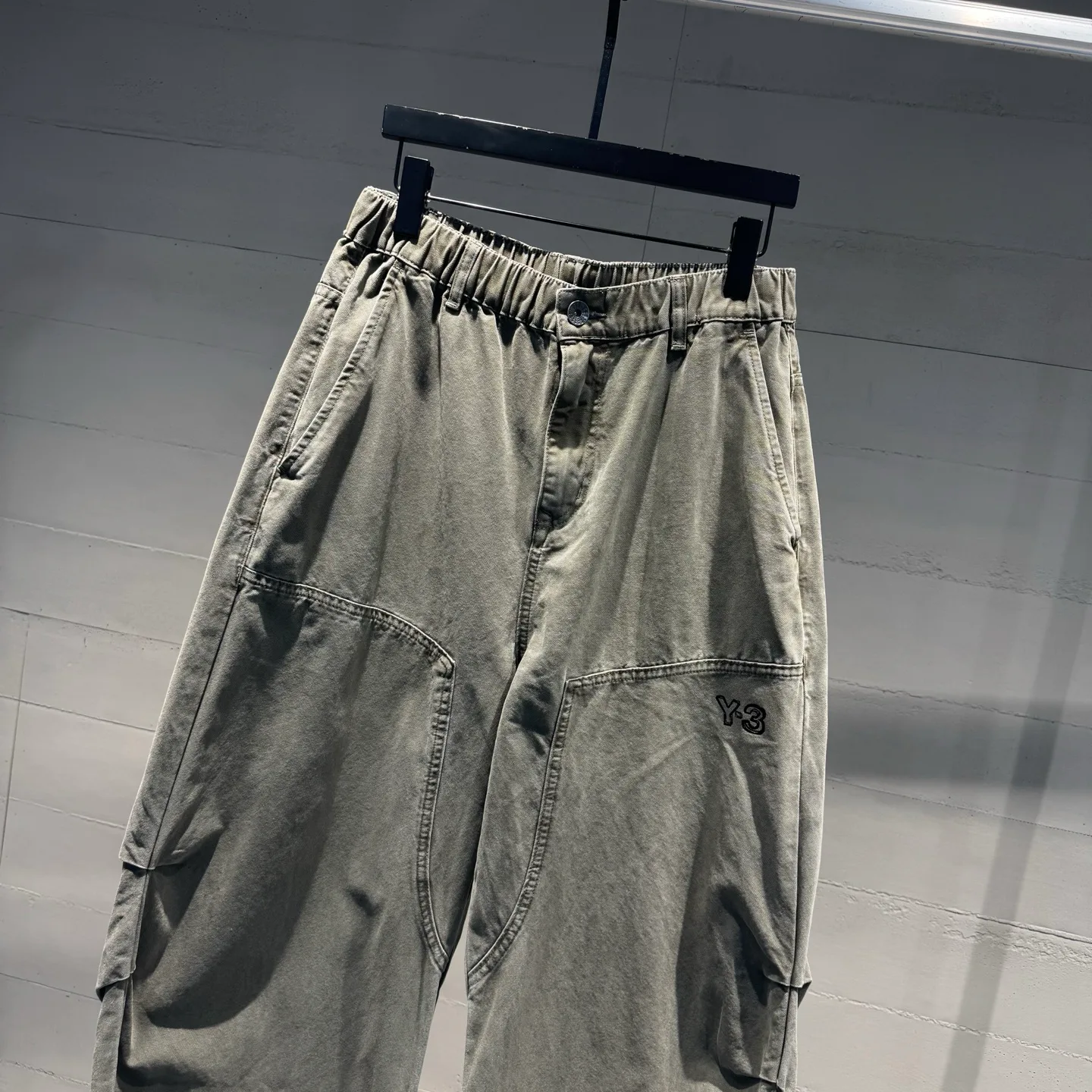 Брюки Мужские Y-3 13364973