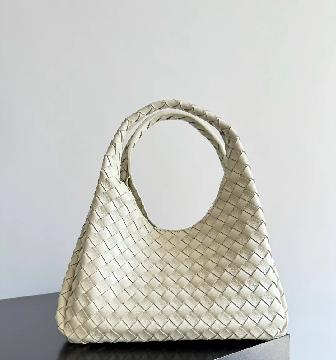 Классические Сумки Женские Bottega Veneta 11877860