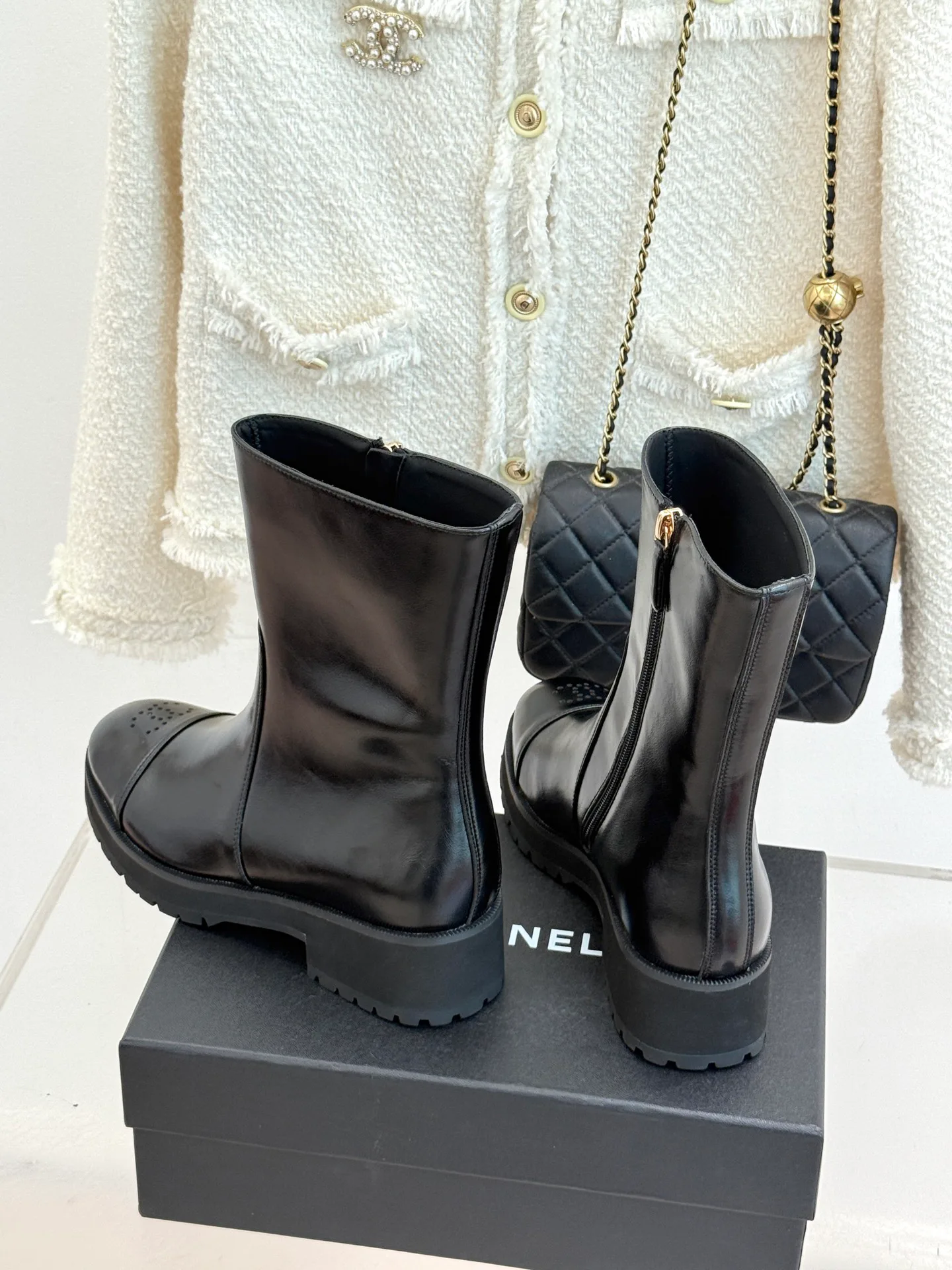 Сапоги Женские Chanel 18004024