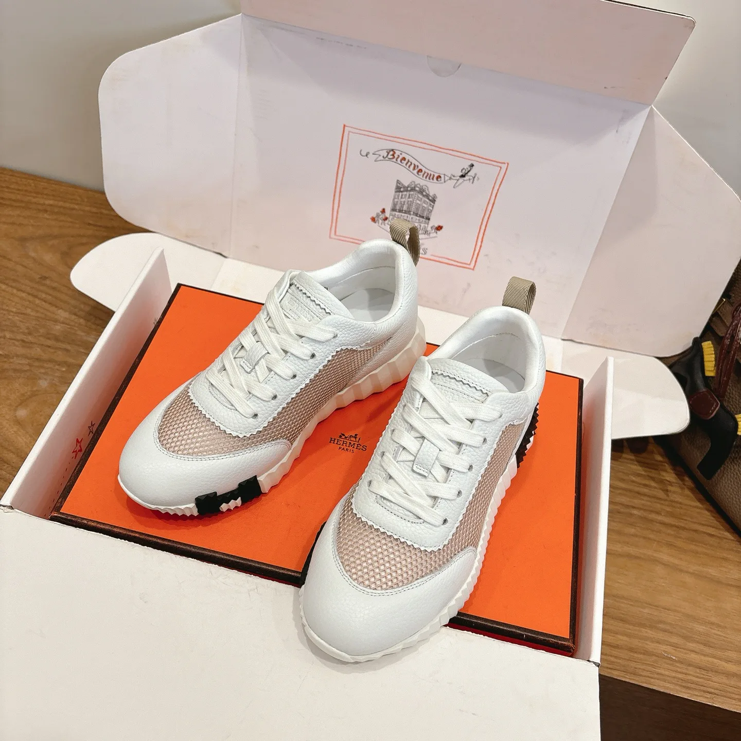 Кроссовки Женские Hermes 10031723