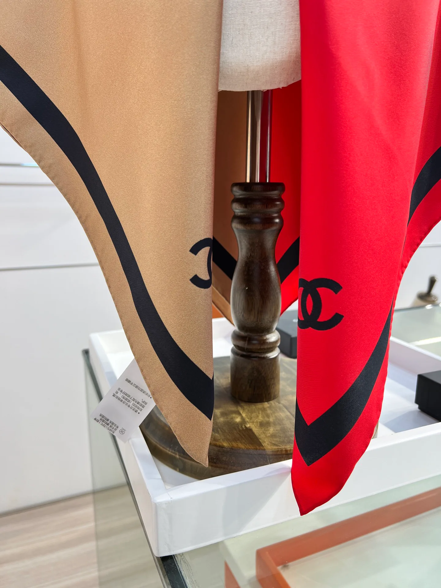 Шарфы Chanel 12679888