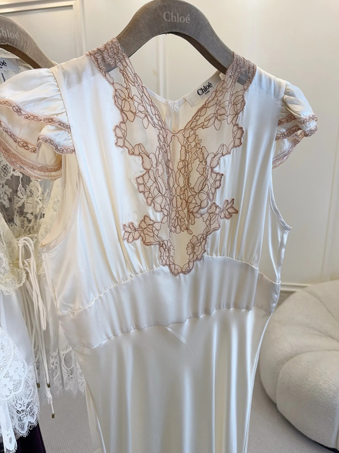 Платья Женские Chloe 17030944